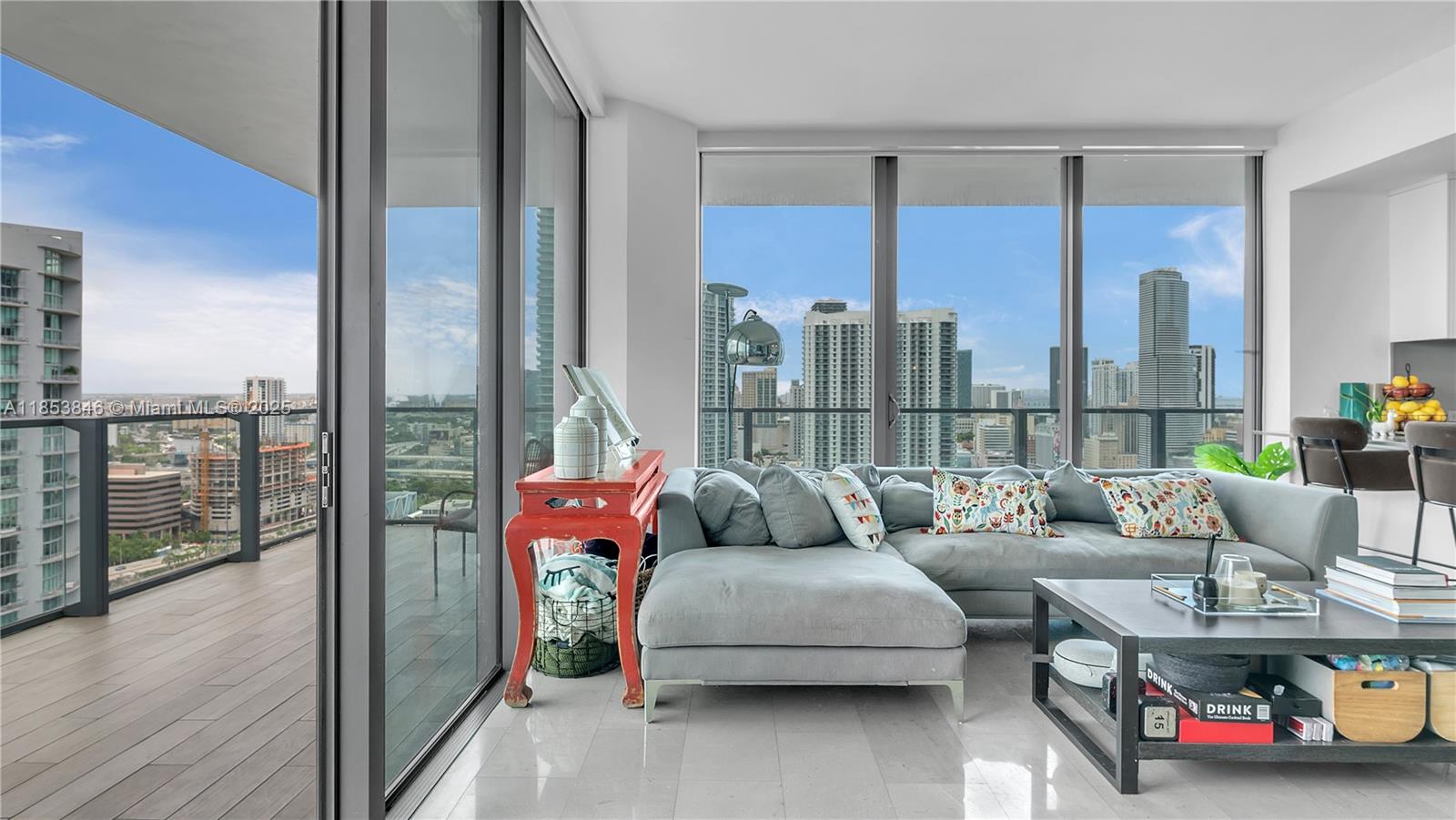 RISE CONDO - Residential Lease