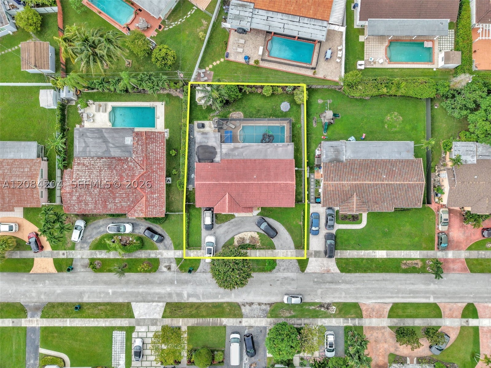 2211 SW 98th Pl