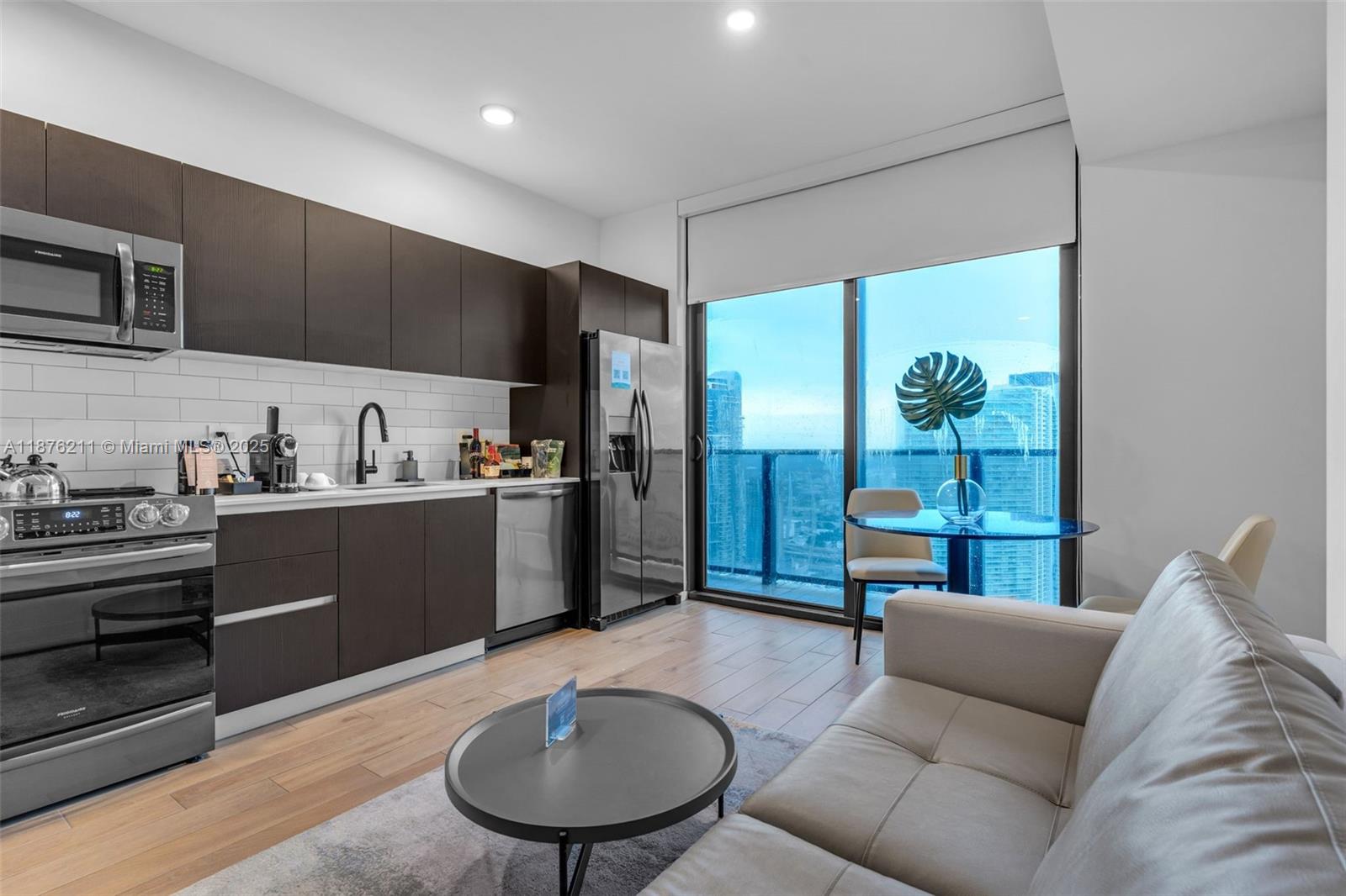 MAP OF MIAMI DADE CO. FL. - Residential