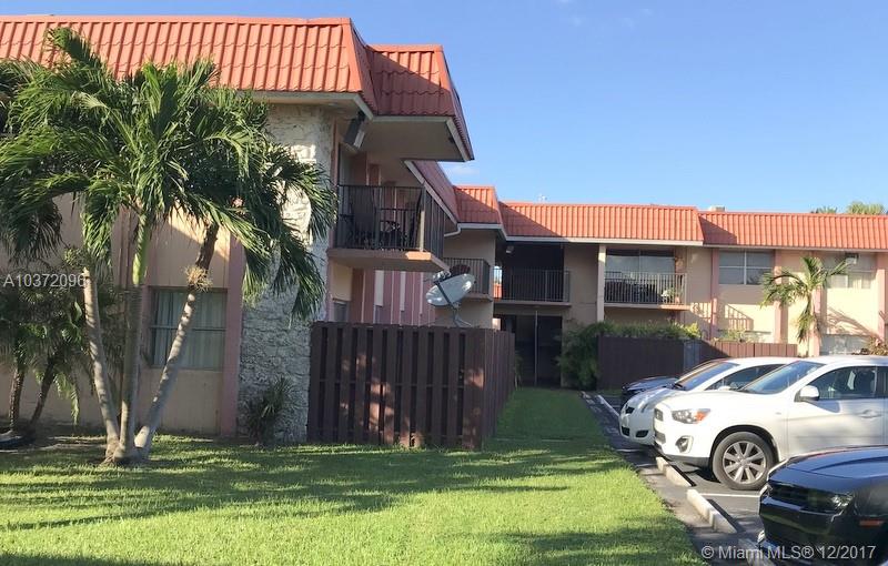 KENDALLWOOD VILLAS CONDO - Residential