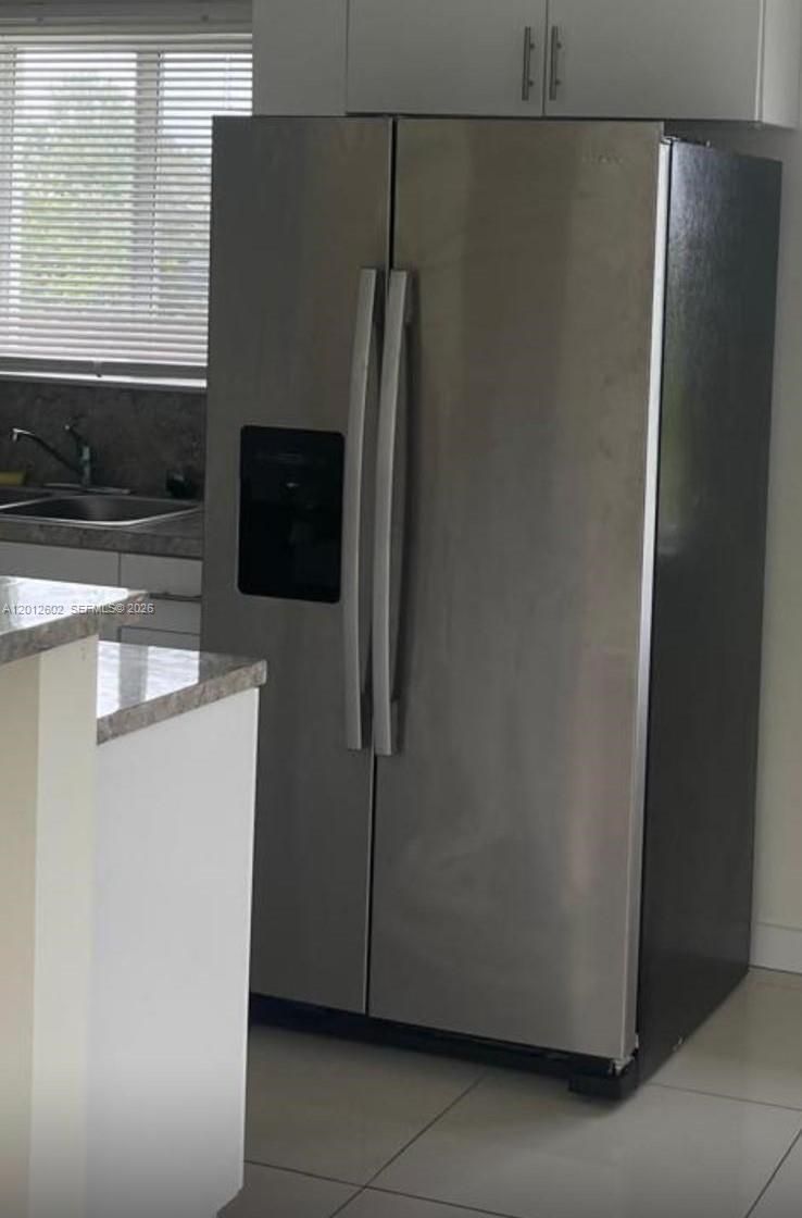 PARA VILLA HGTS - Residential Lease