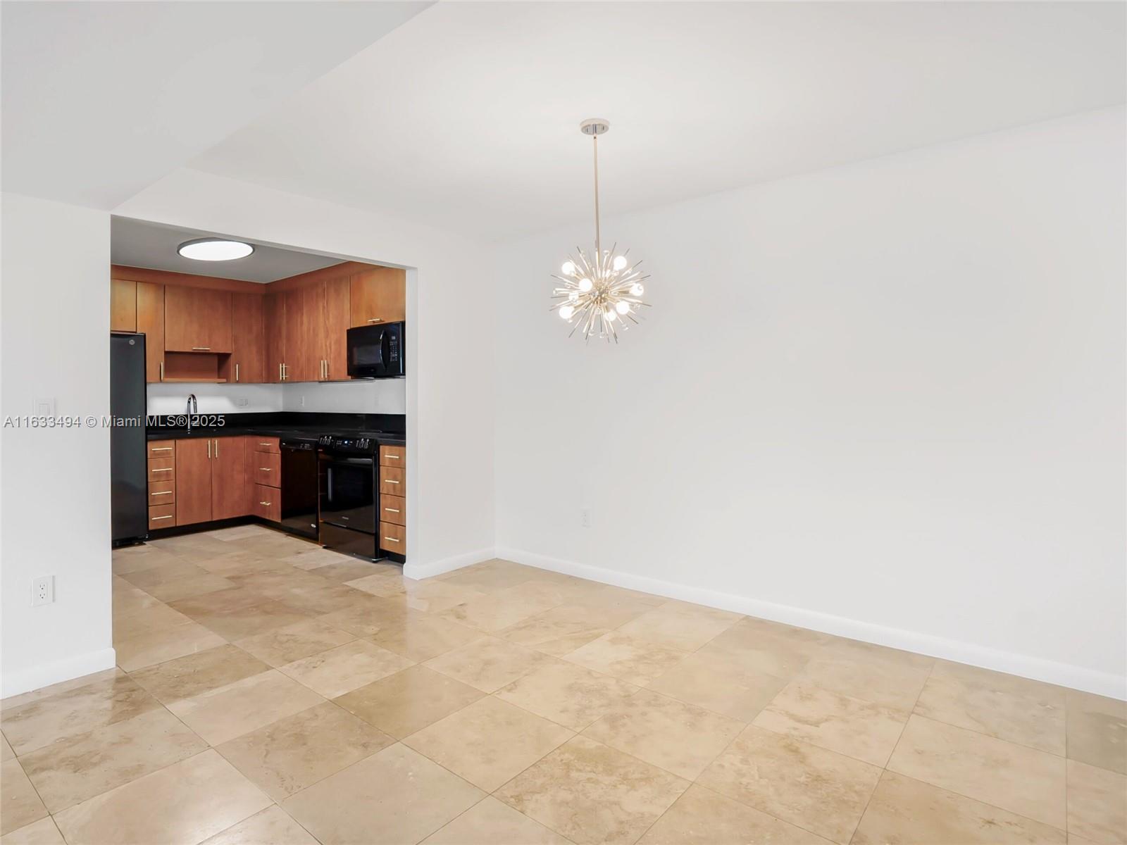 7401 SW 82nd St 103S