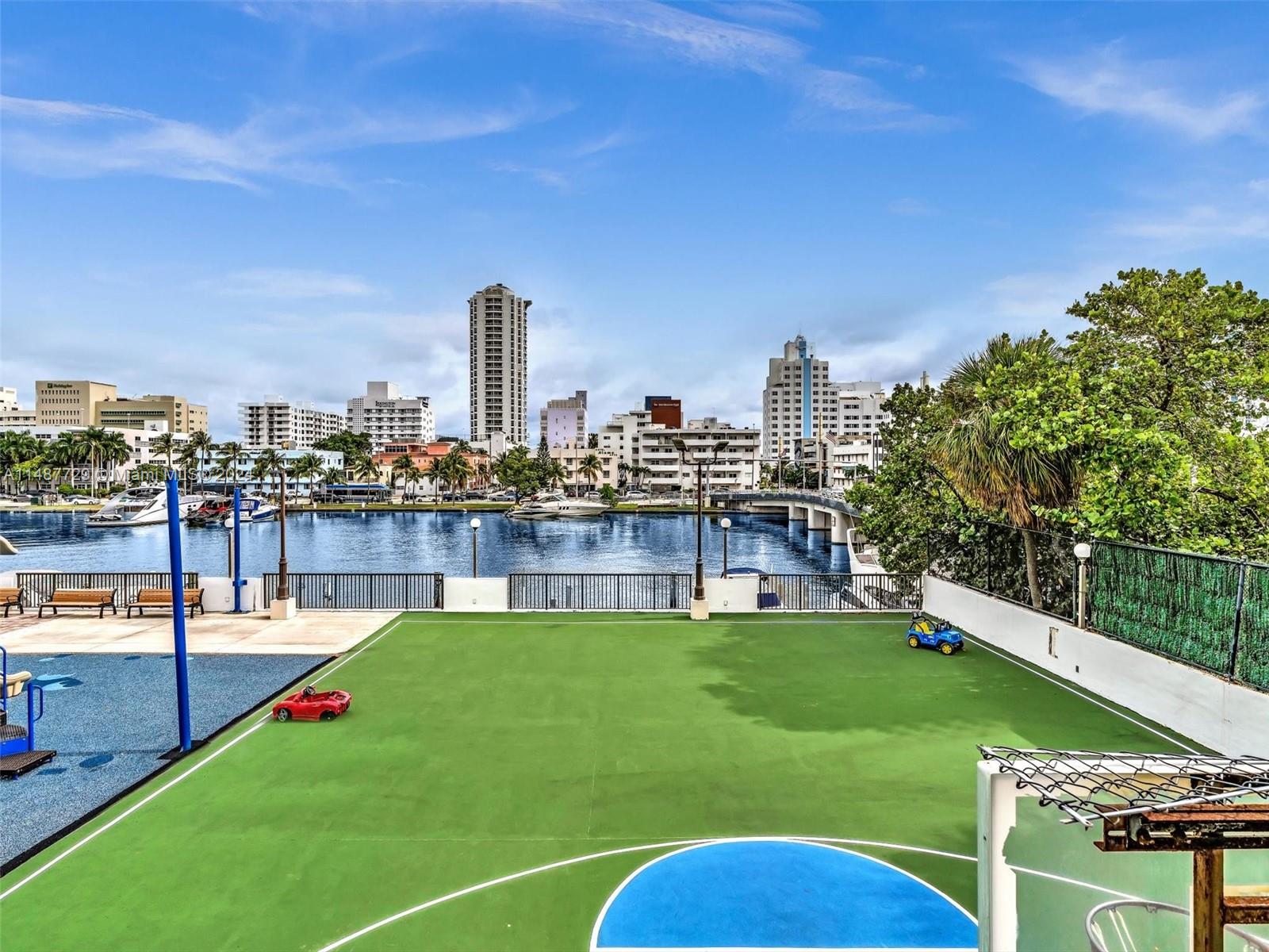 TOWER FORTY ONE CONDO - Residential