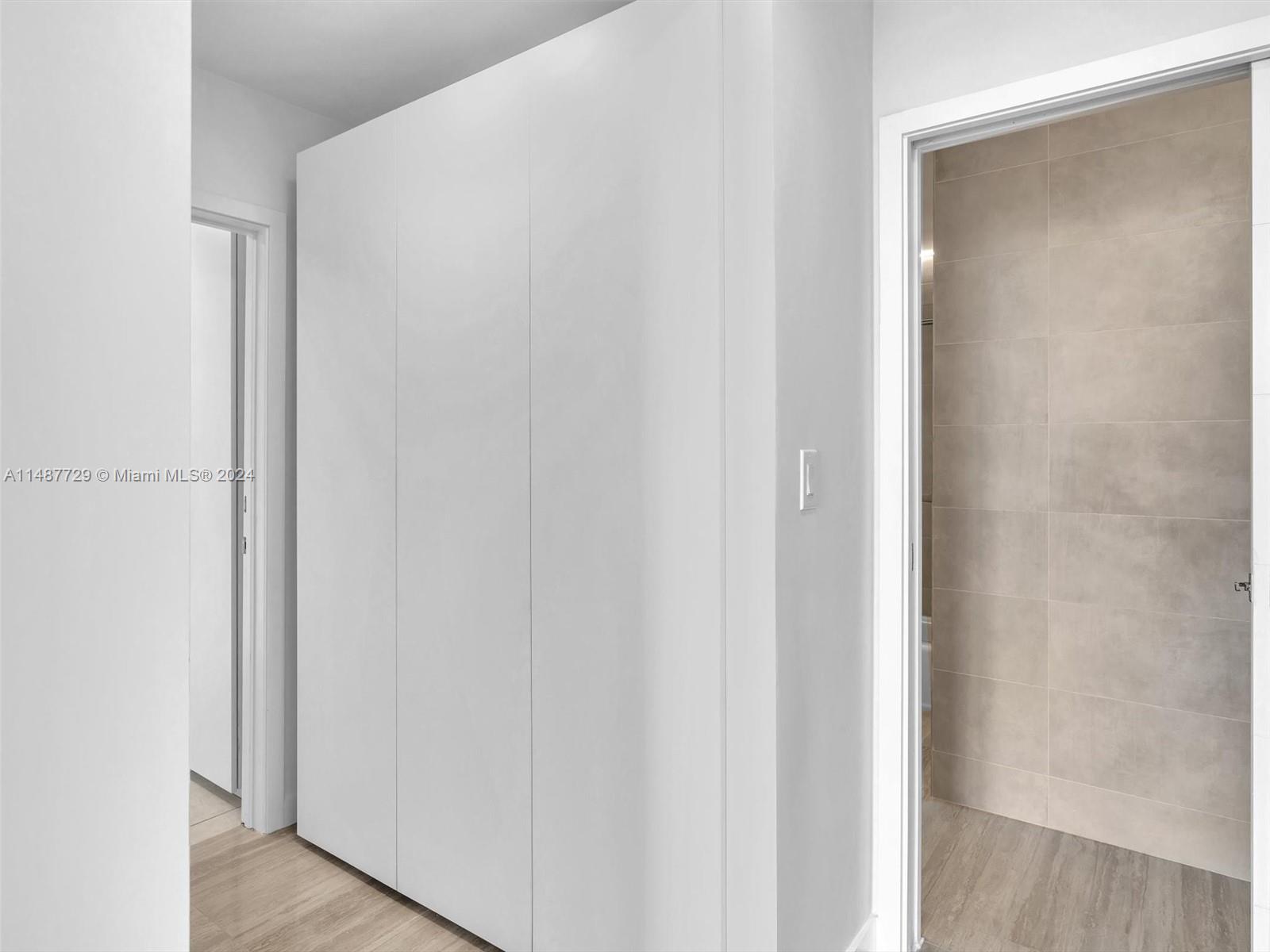 TOWER FORTY ONE CONDO - Residential