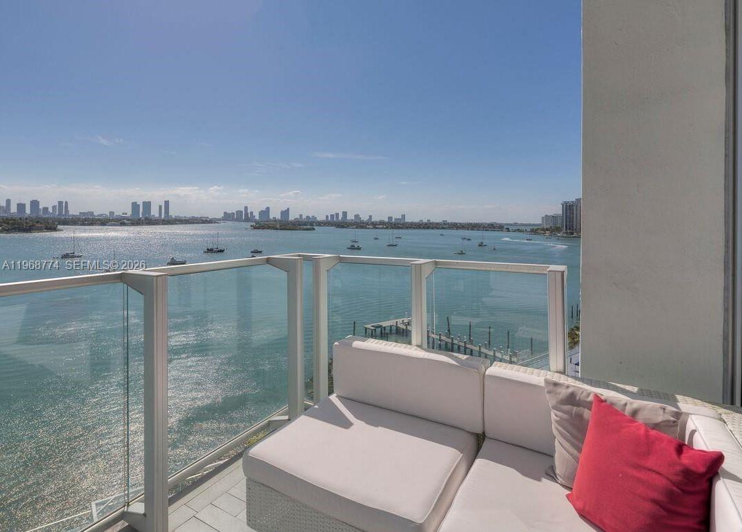 1100 WEST CONDO HOTEL - Residential