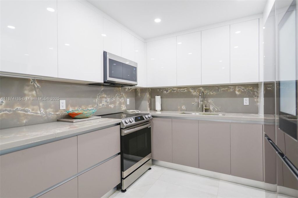 Photo of 1950 S Ocean Dr #MH, Hallandale Beach, FL 33009 (MLS # A11874765)