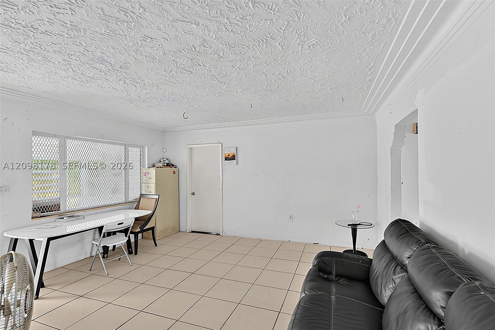 2525 NW 50th St