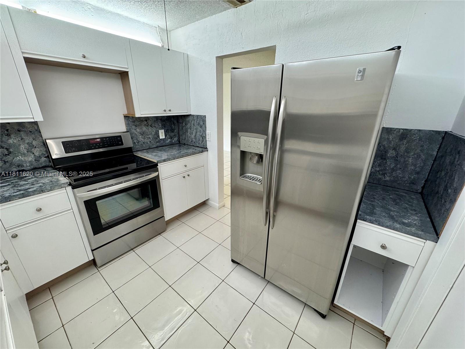 2495 SW 82nd Ave 205