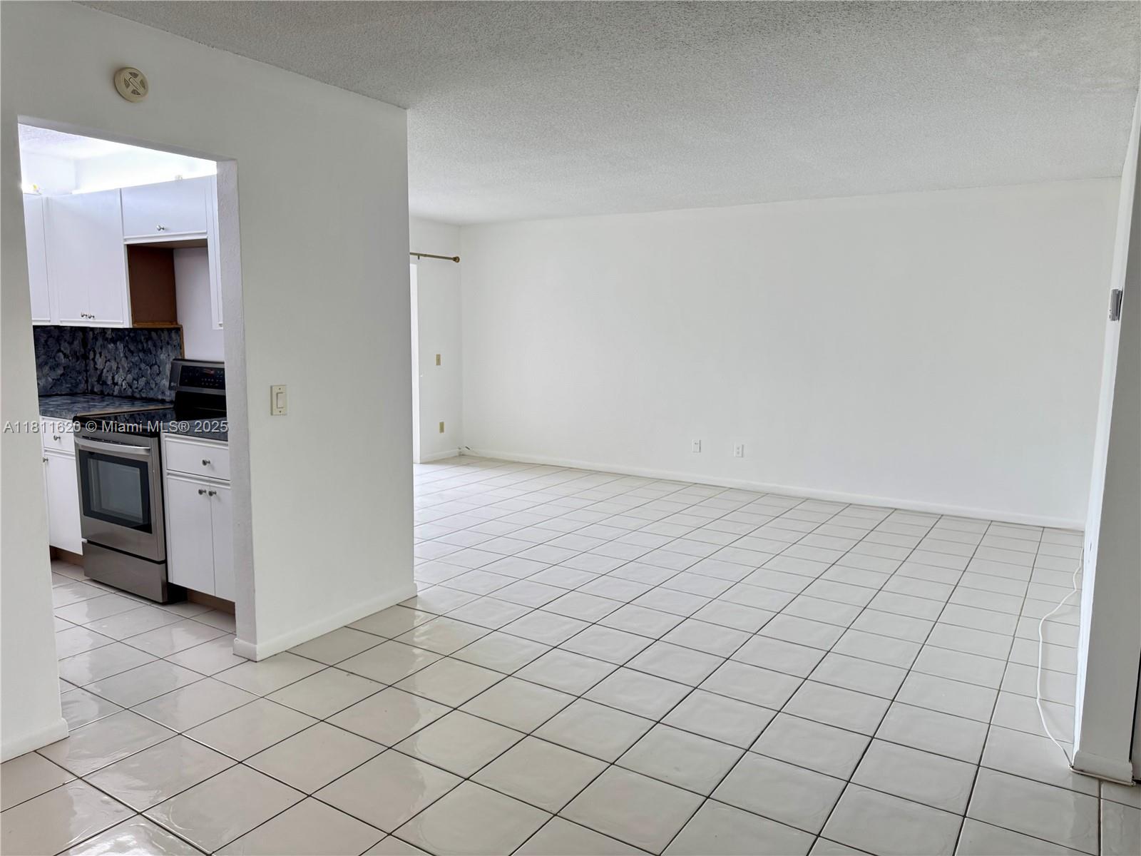 2495 SW 82nd Ave 205