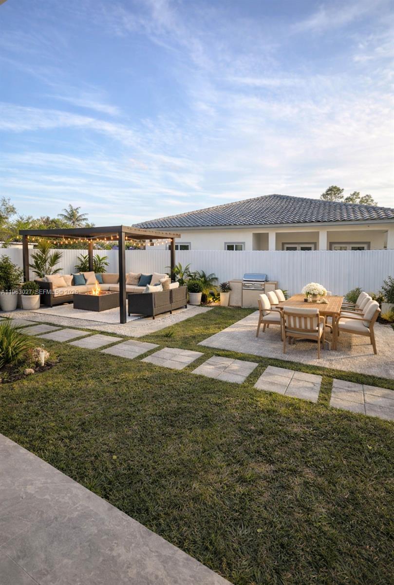 DIXIE HEIGHTS - Residential