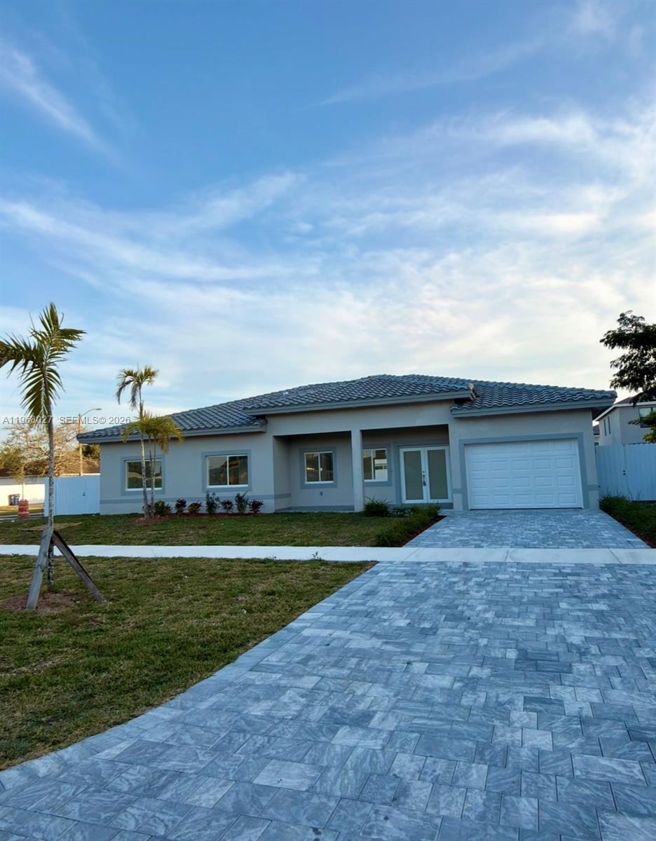 DIXIE HEIGHTS - Residential