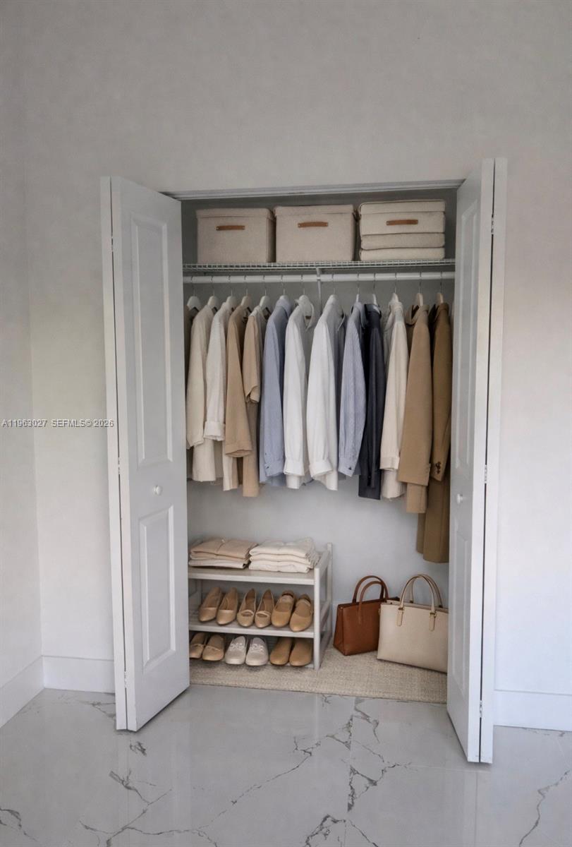 DIXIE HEIGHTS - Residential