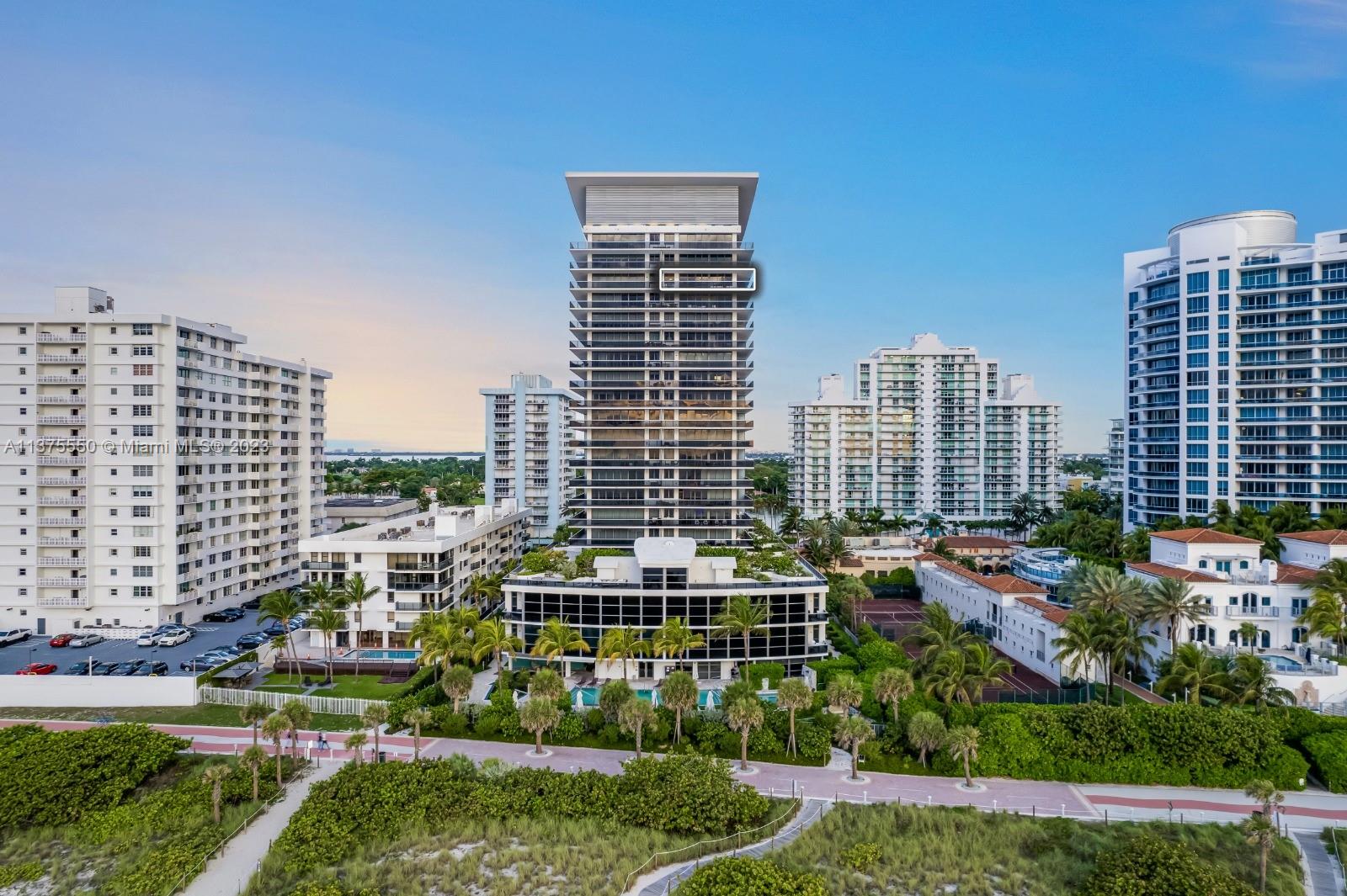 MEI CONDO - Residential