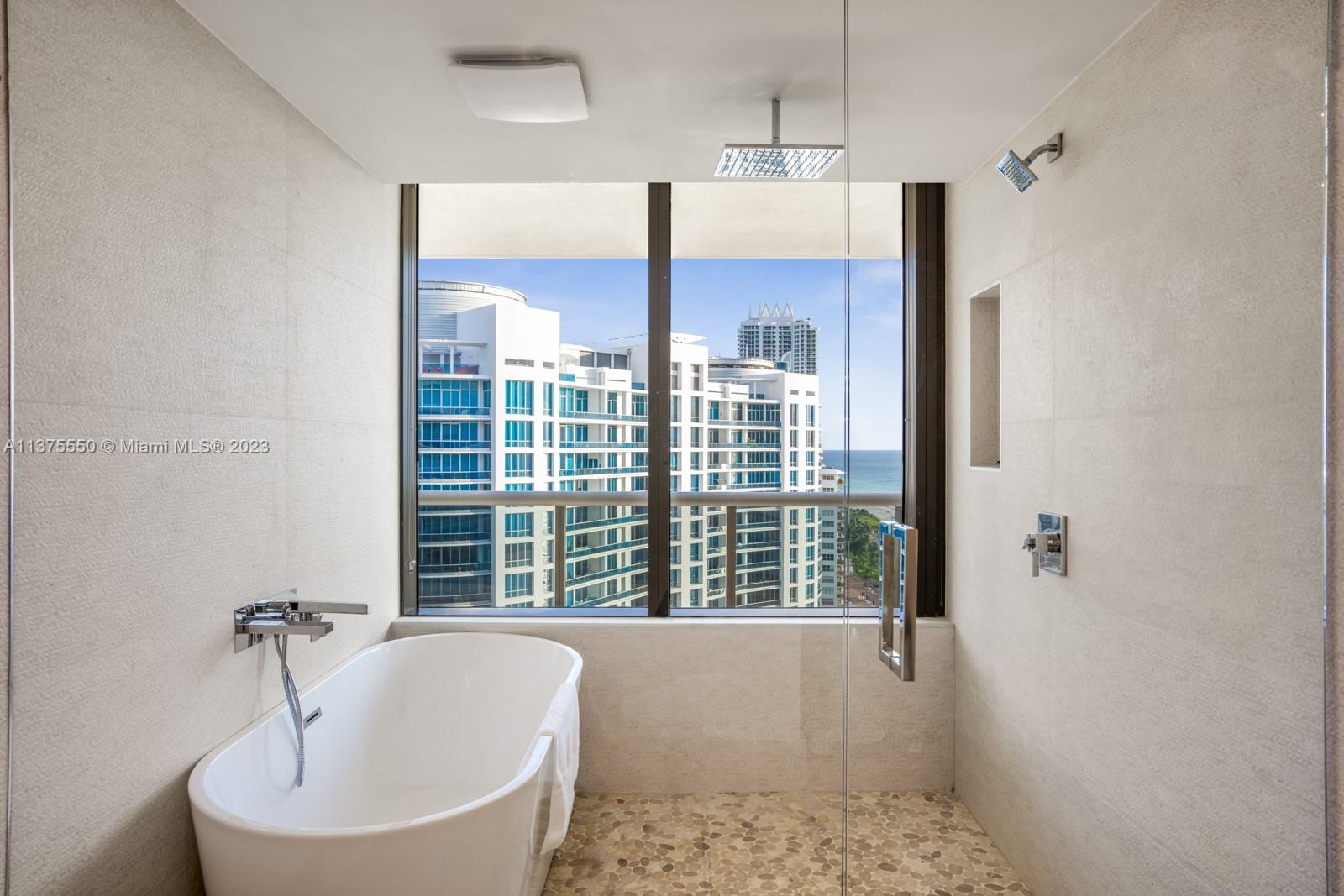 MEI CONDO - Residential