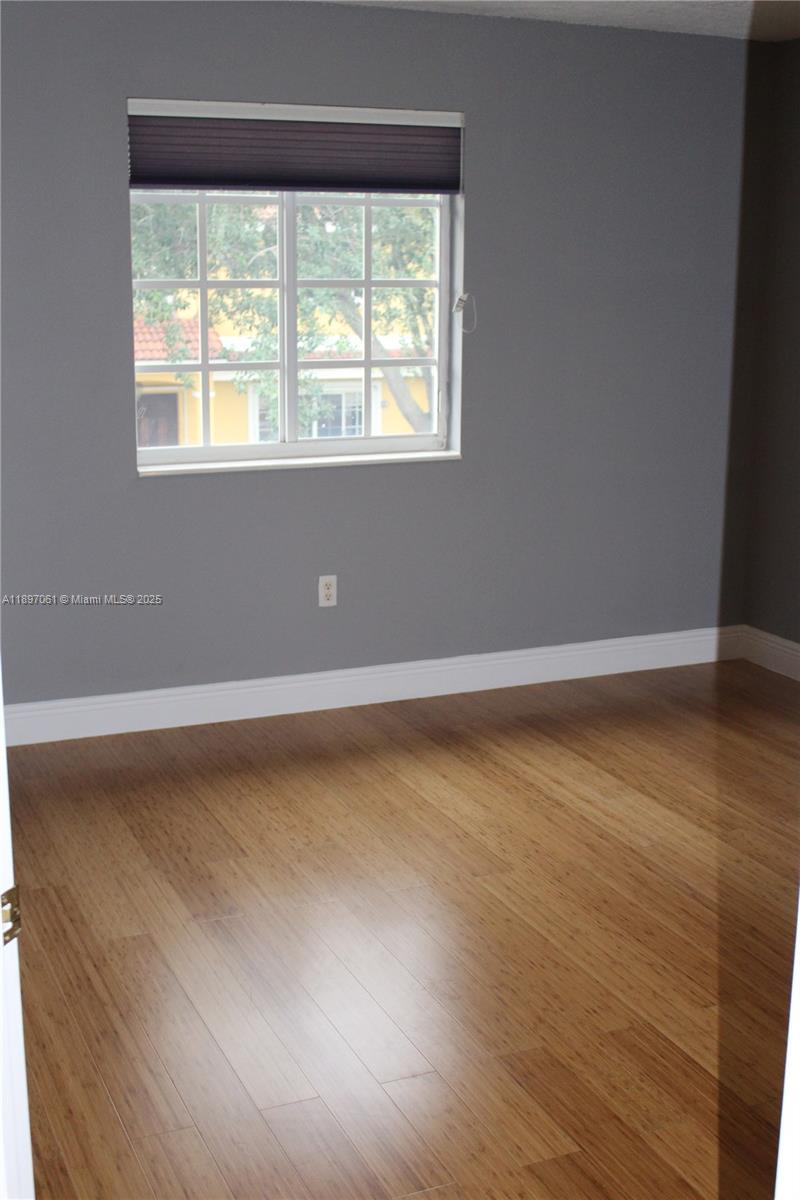 LAKES ON THE GREEN GWENDO - Residential Lease