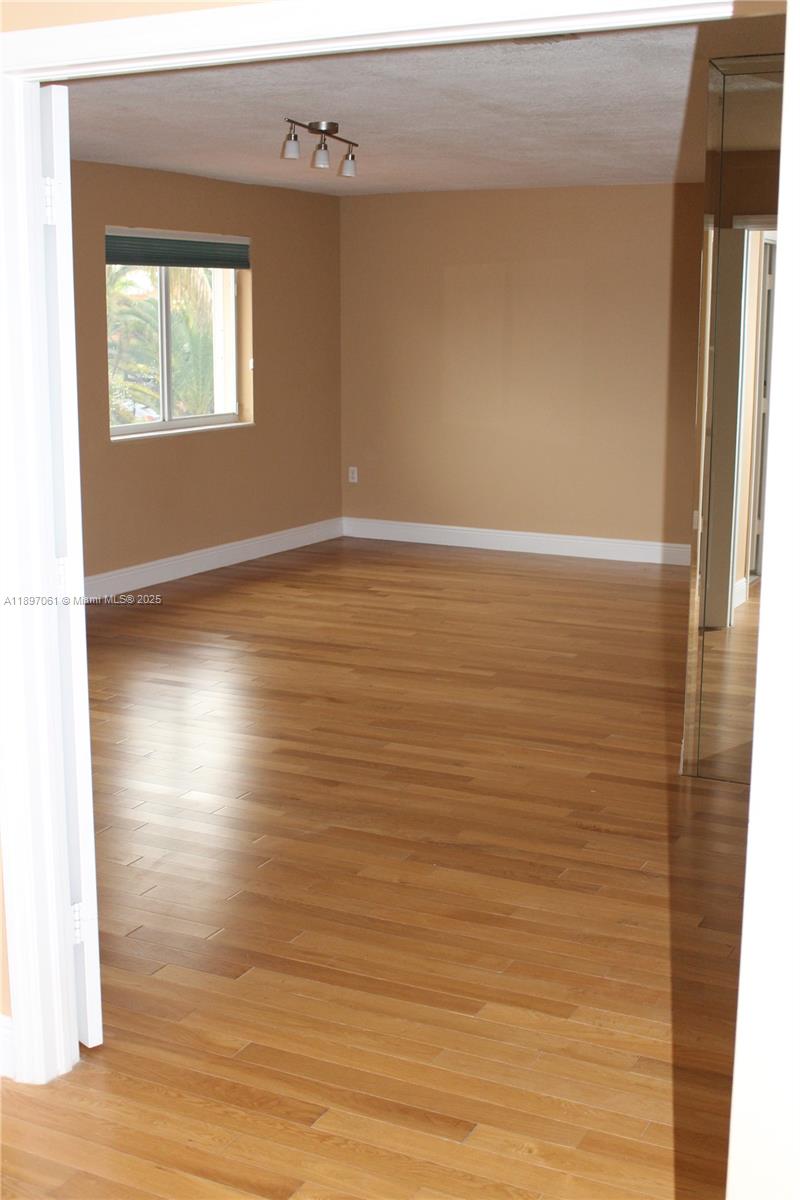 LAKES ON THE GREEN GWENDO - Residential Lease