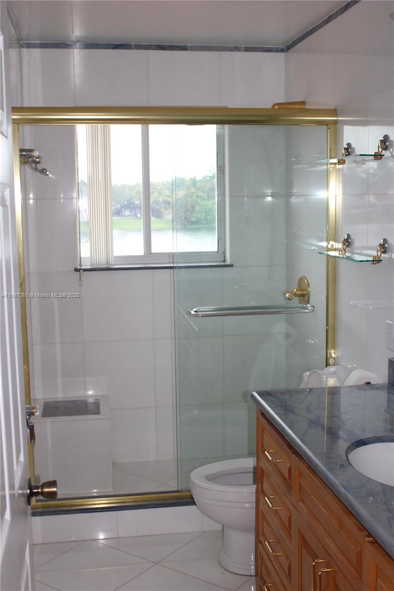 LAKES ON THE GREEN GWENDO - Residential Lease