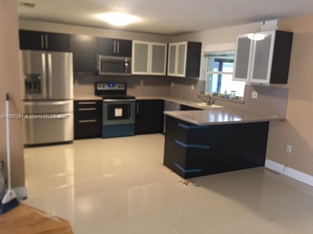 LAKES ON THE GREEN GWENDO - Residential Lease