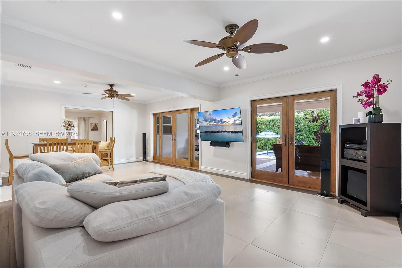 MIAMI SHORES SEC 1 AMD - Residential