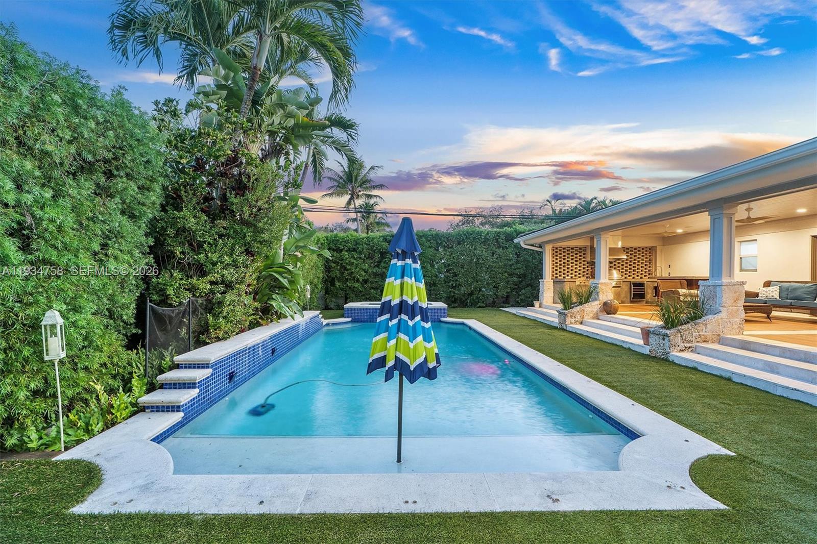 MIAMI SHORES SEC 1 AMD - Residential