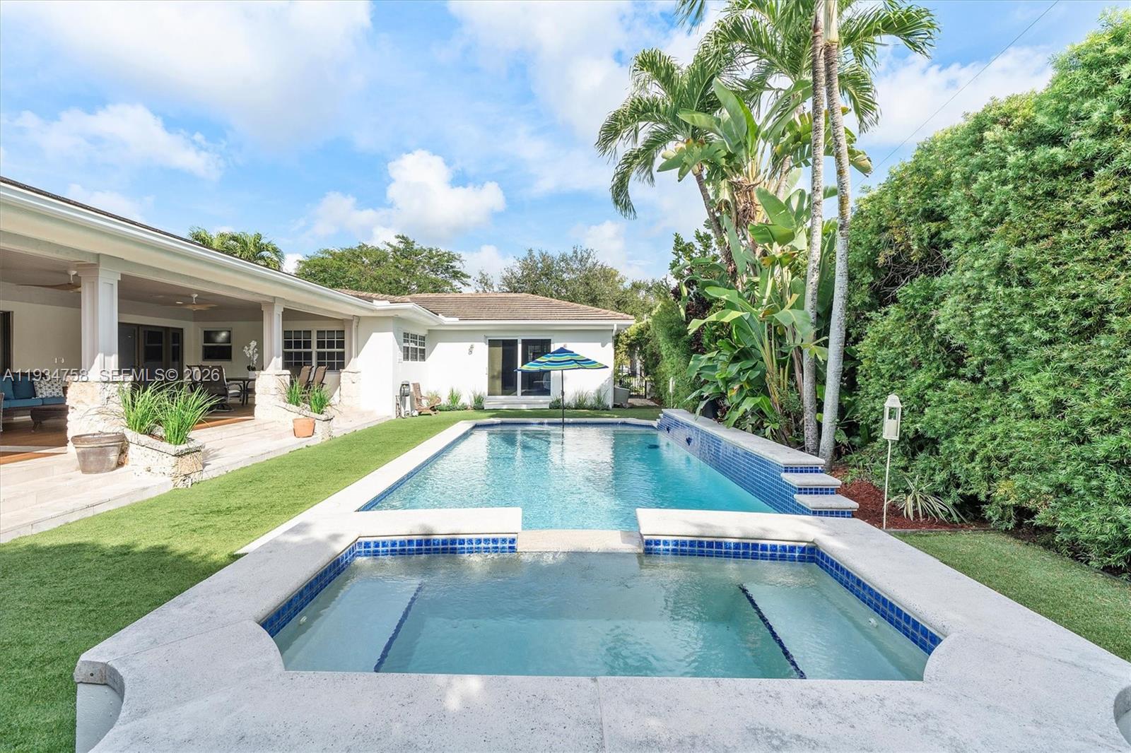 MIAMI SHORES SEC 1 AMD - Residential