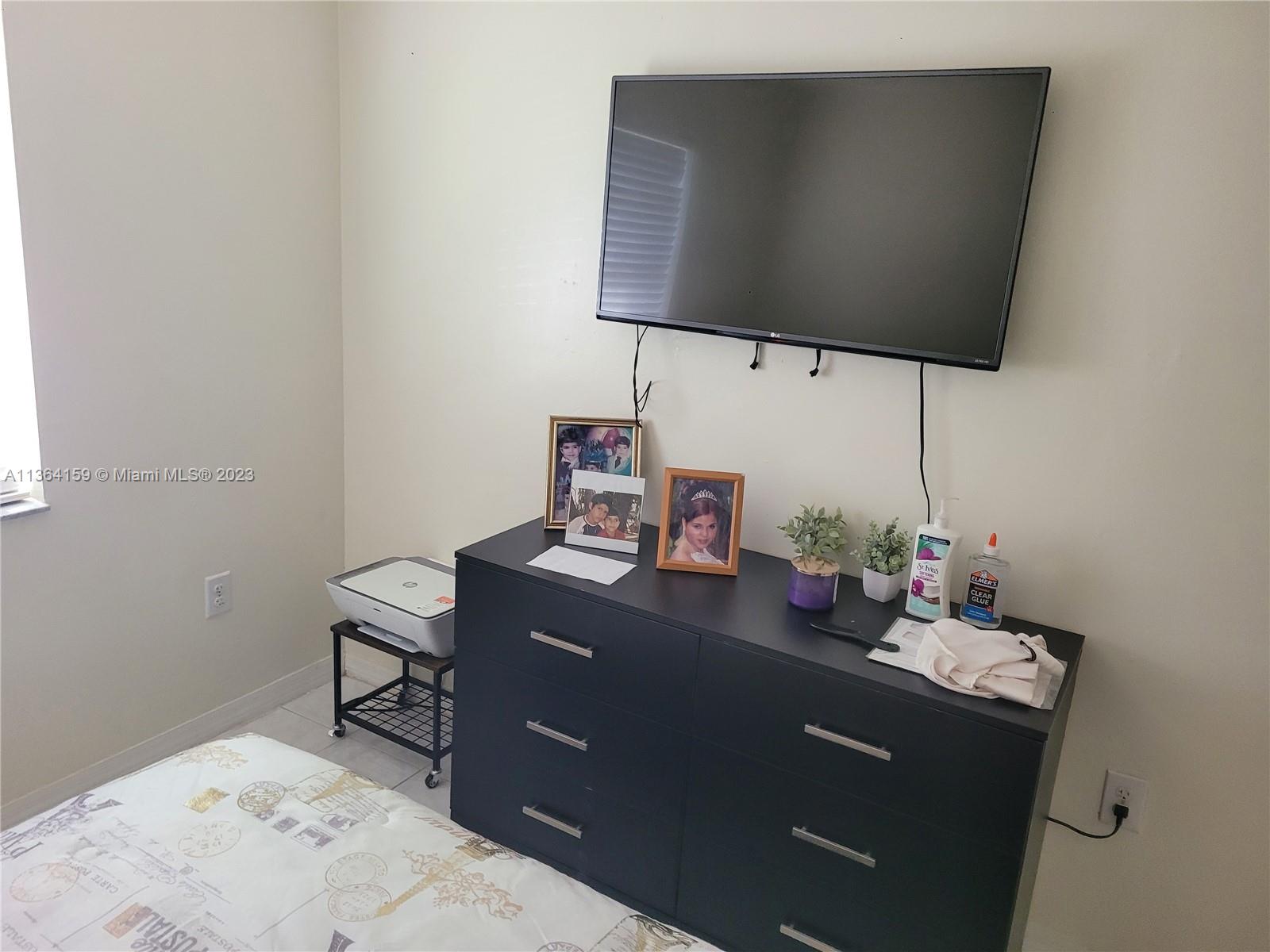 BRIGHTONS MEADOW TRACE - Residential Lease