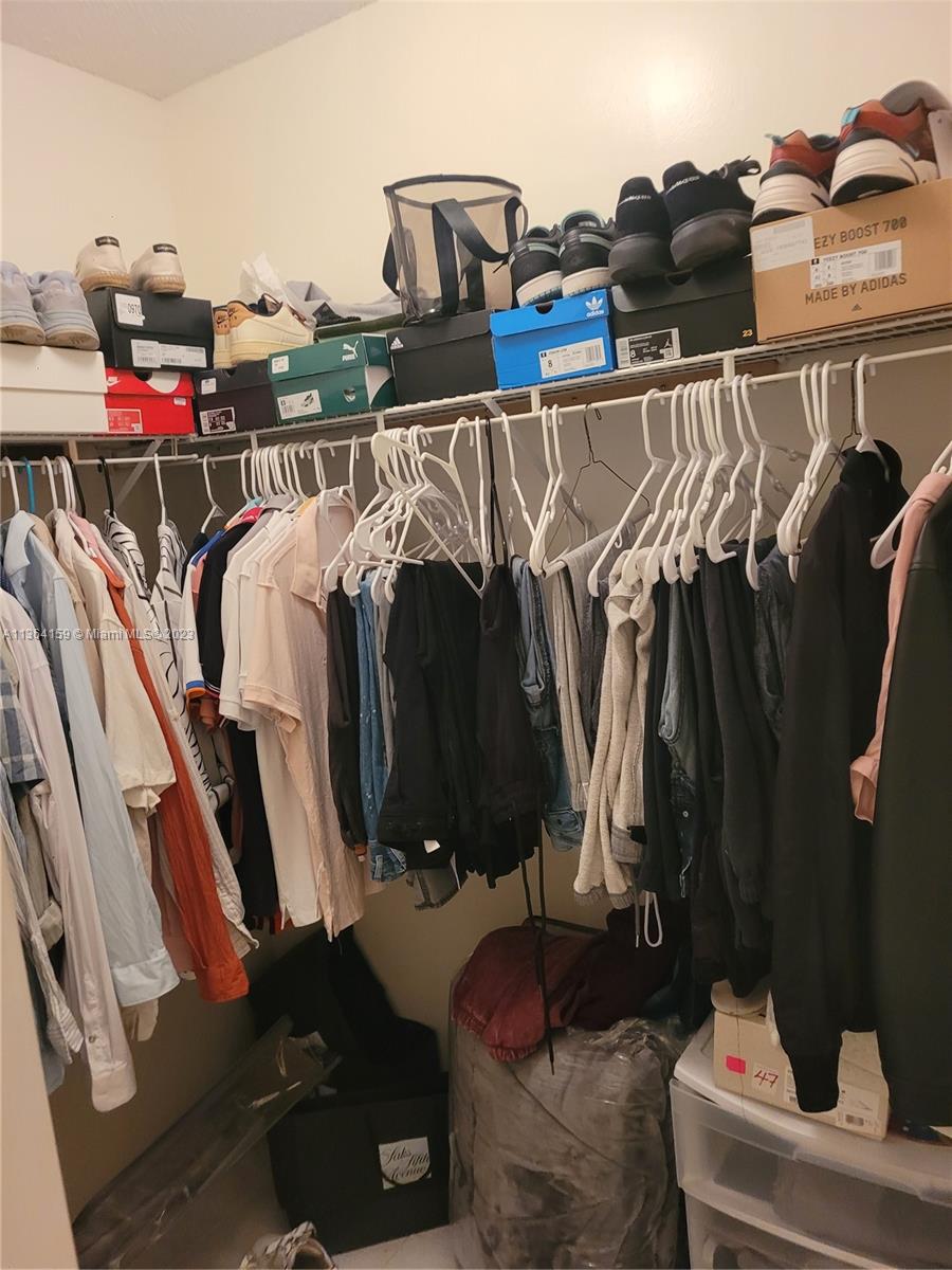 BRIGHTONS MEADOW TRACE - Residential Lease