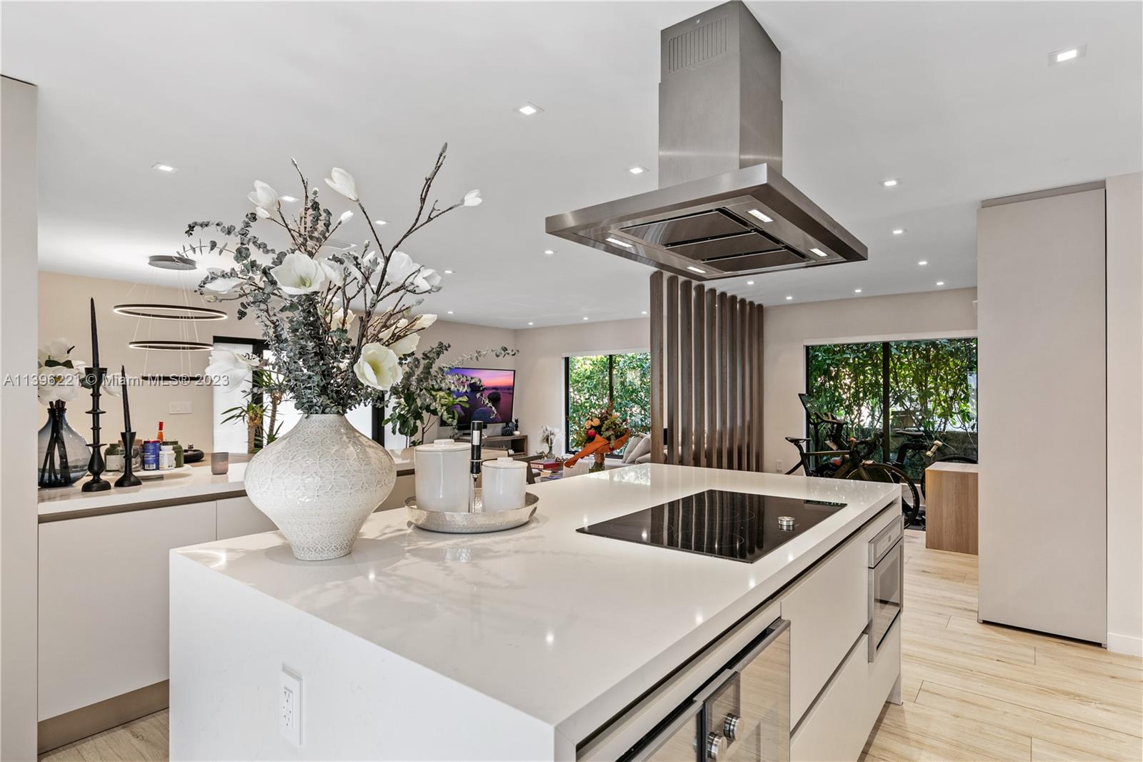 CORAL GABLES BILTMORE SEC - Residential