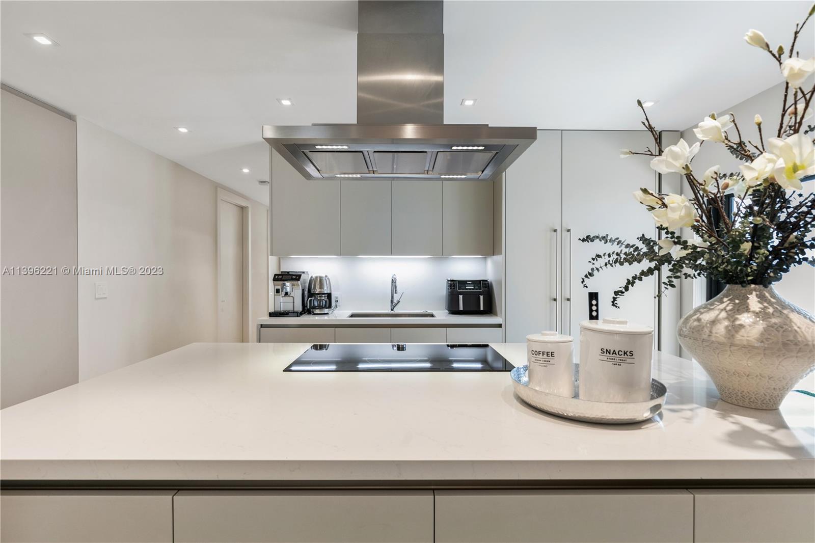 CORAL GABLES BILTMORE SEC - Residential