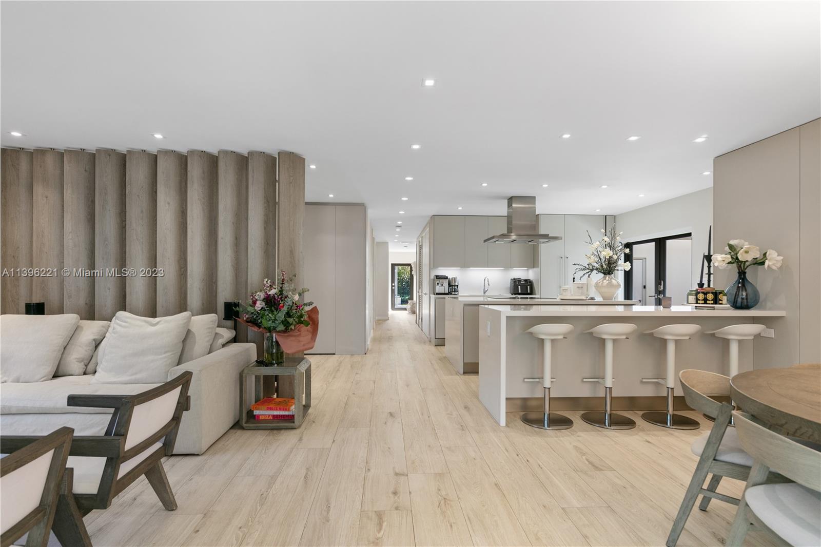 CORAL GABLES BILTMORE SEC - Residential