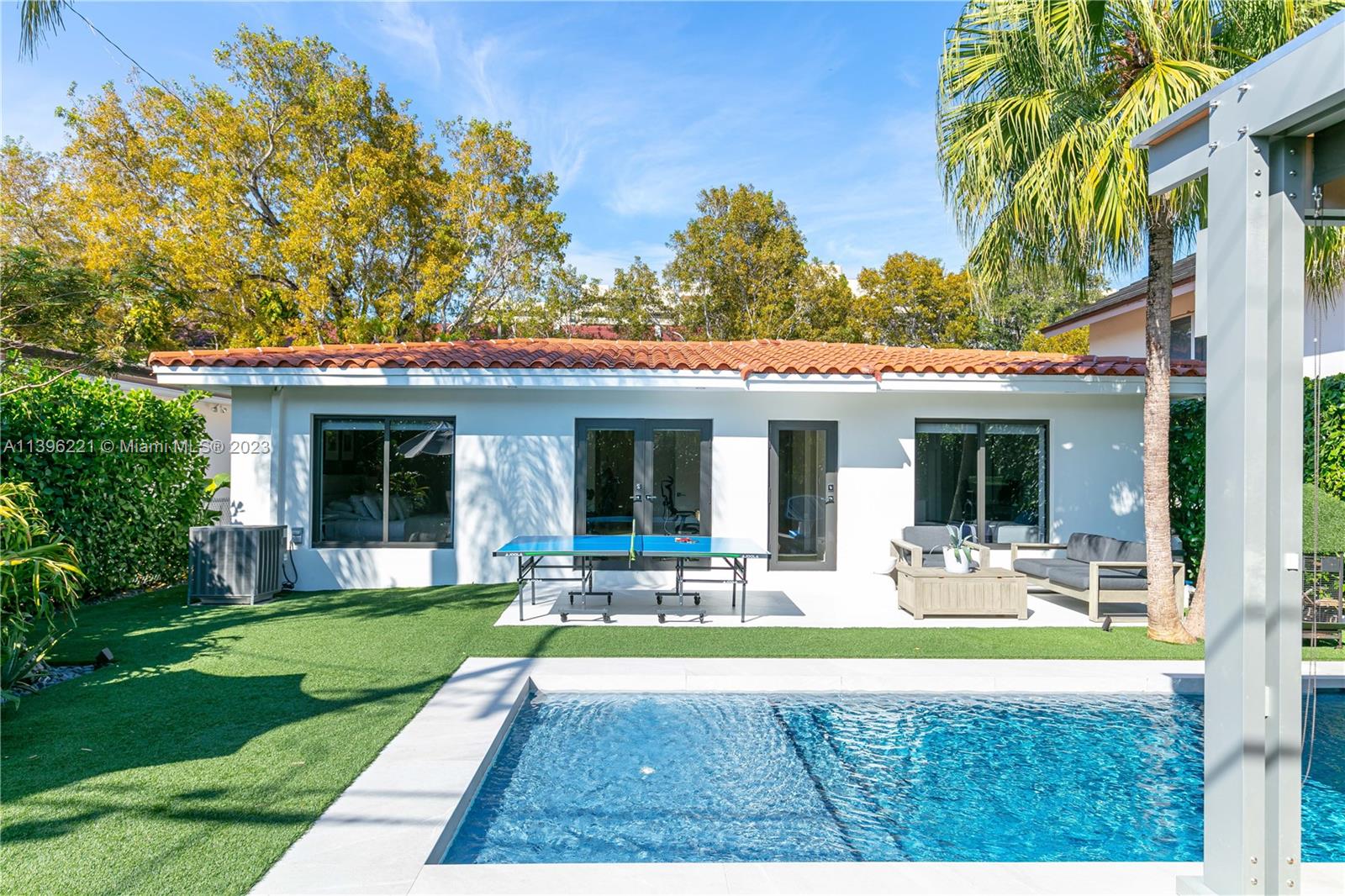 CORAL GABLES BILTMORE SEC - Residential