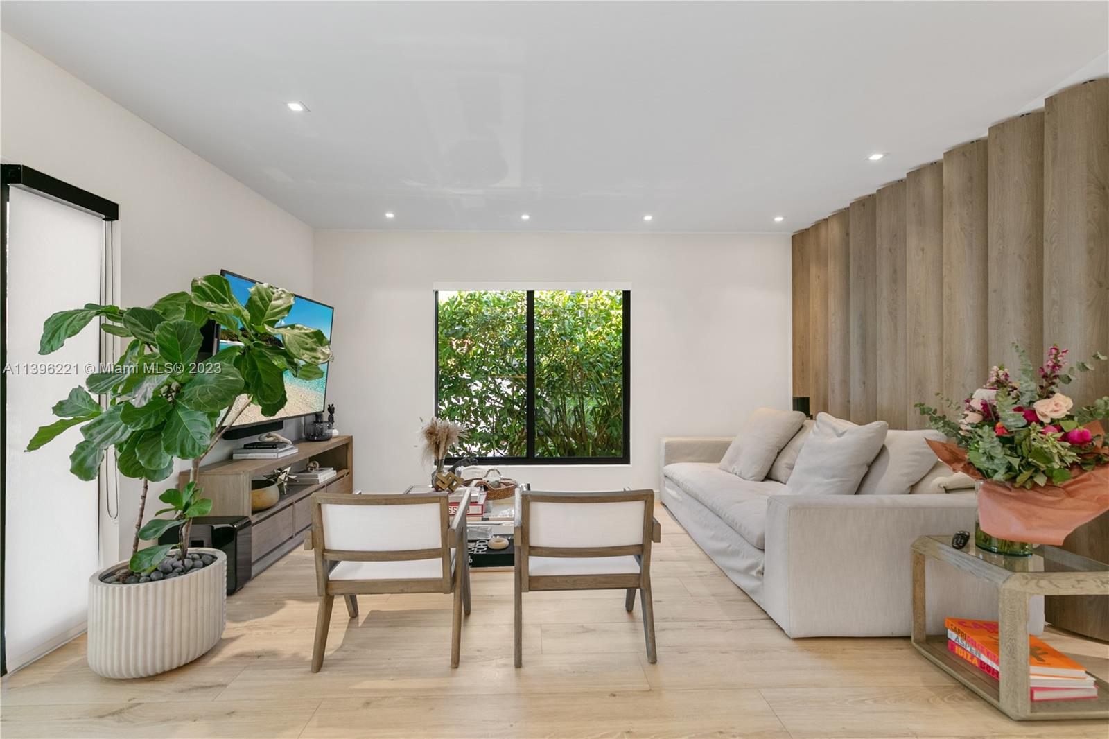 CORAL GABLES BILTMORE SEC - Residential