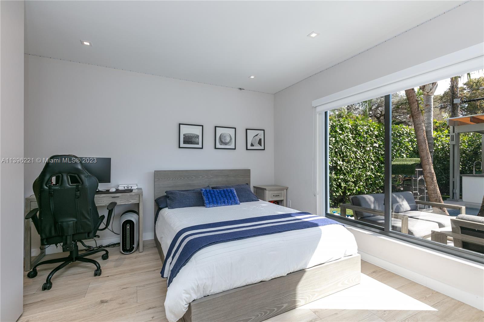 CORAL GABLES BILTMORE SEC - Residential