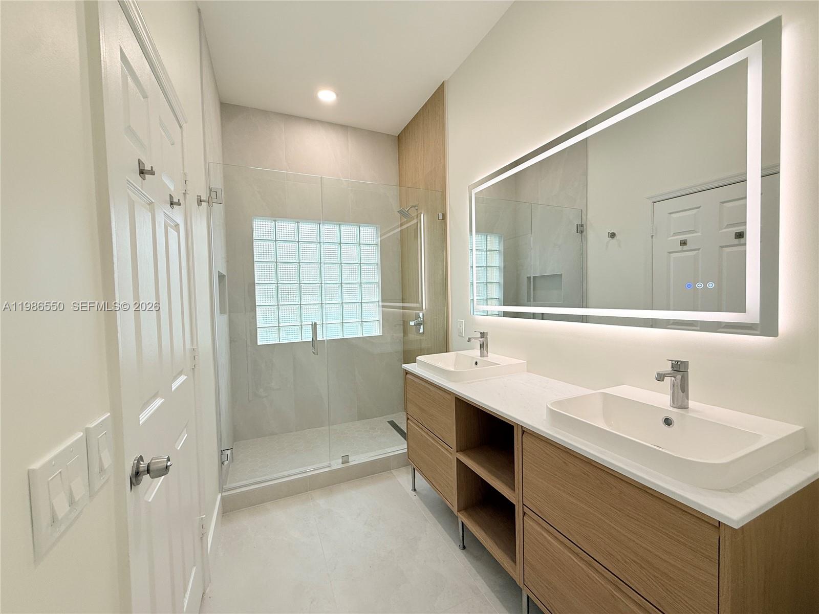 SECTOR 3 - PARCELS H I J - Residential Lease