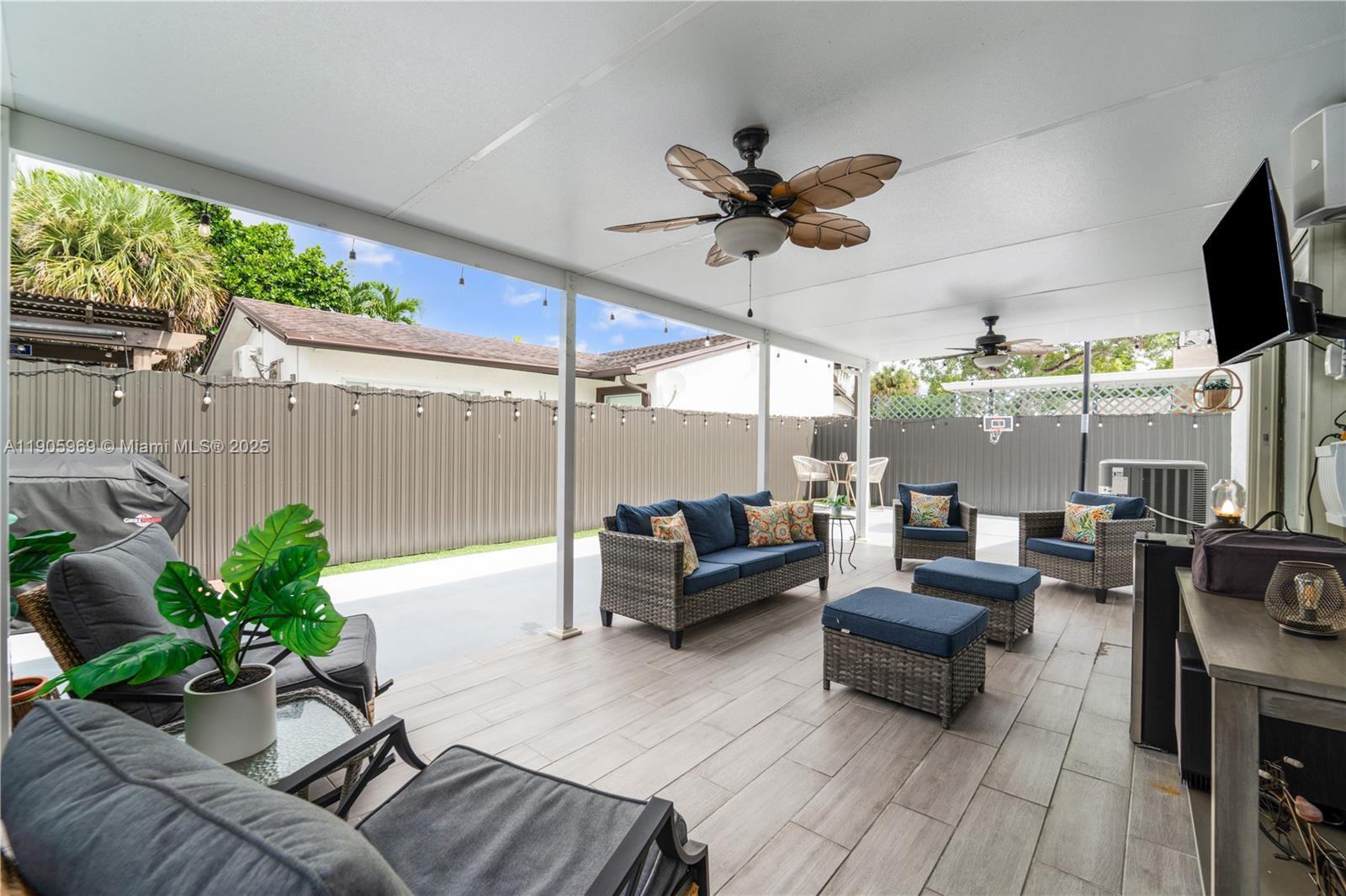 HAMMOCKS SEC 2 - Residential