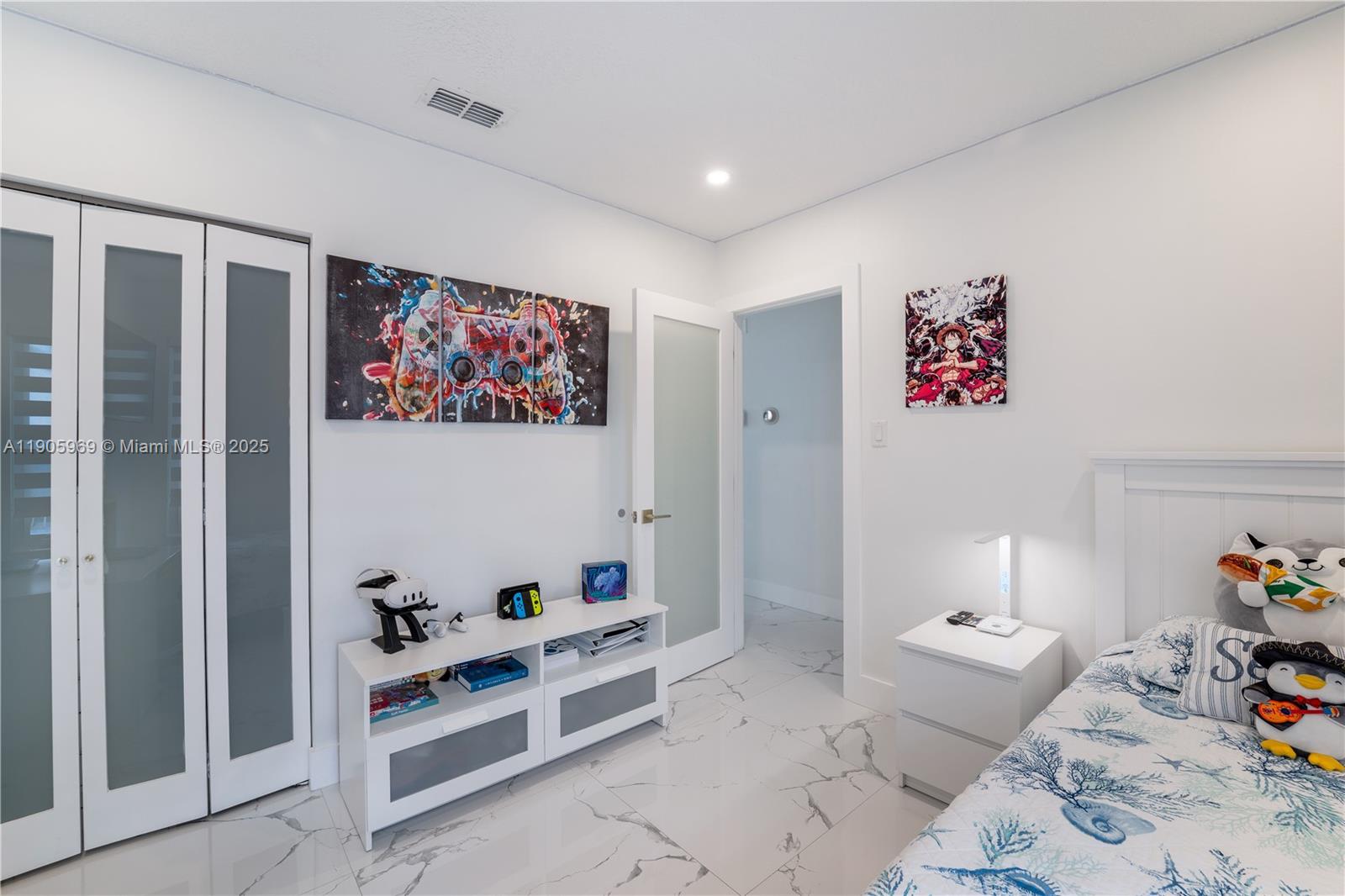 HAMMOCKS SEC 2 - Residential