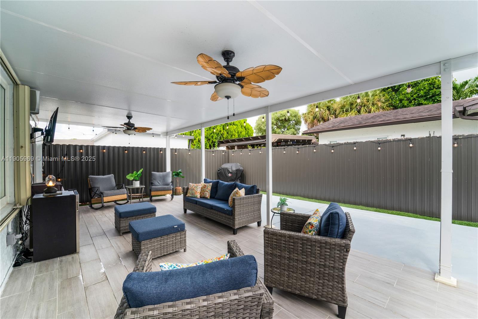 HAMMOCKS SEC 2 - Residential