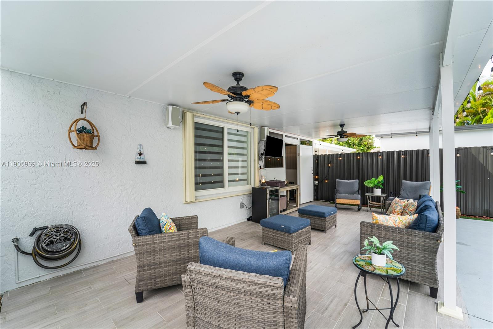 HAMMOCKS SEC 2 - Residential