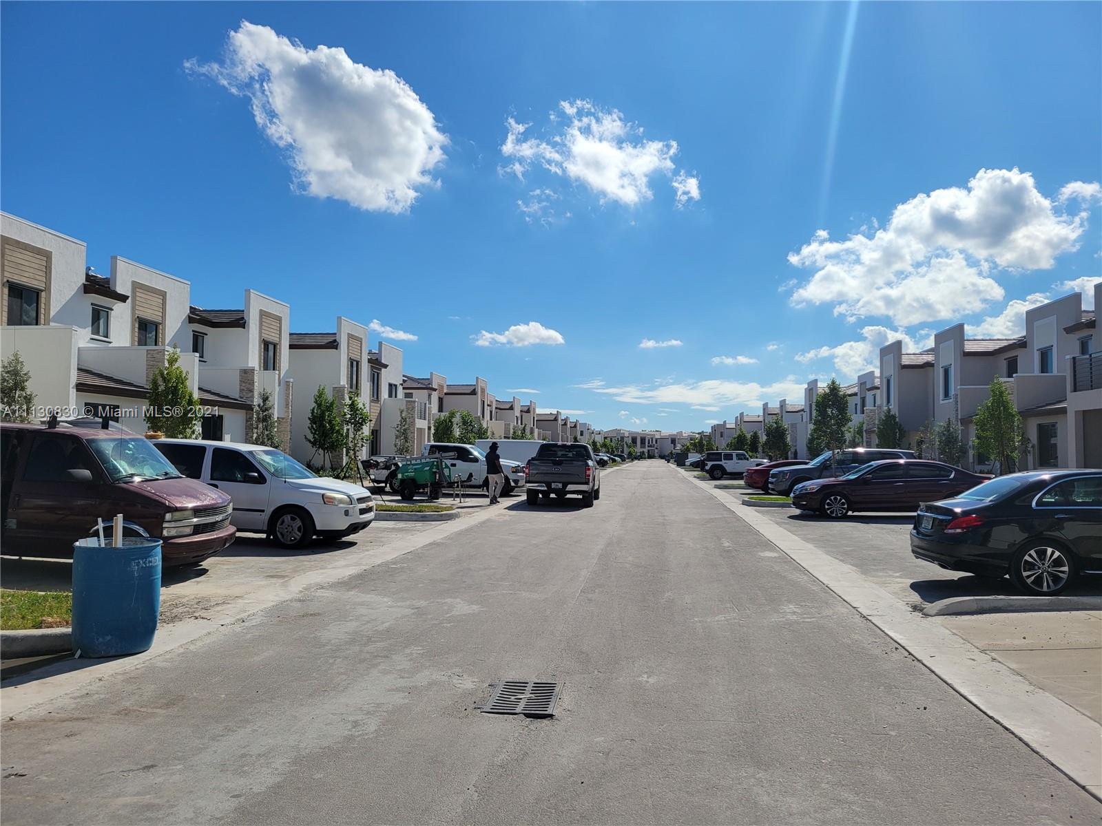 VIA VENTURA NEIGHBORHOOD - Residential Lease