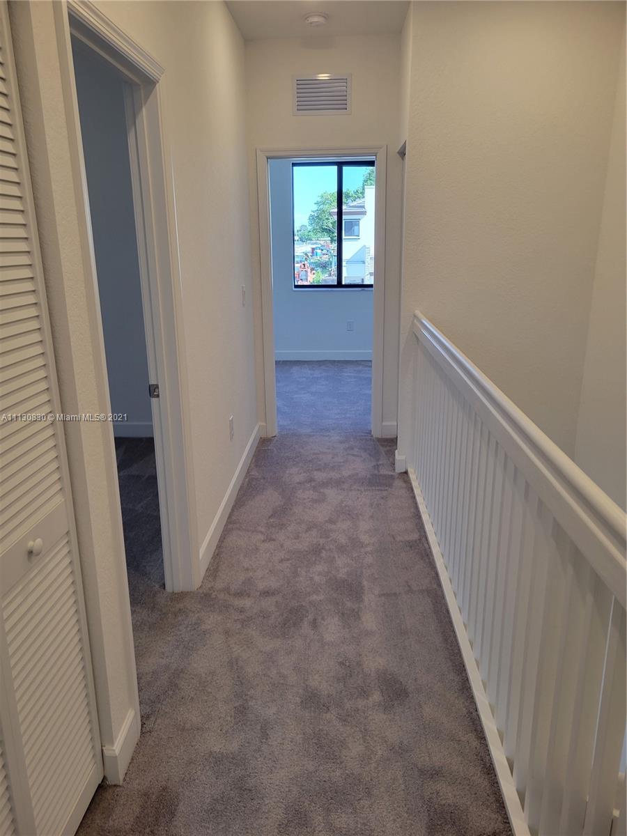 VIA VENTURA NEIGHBORHOOD - Residential Lease
