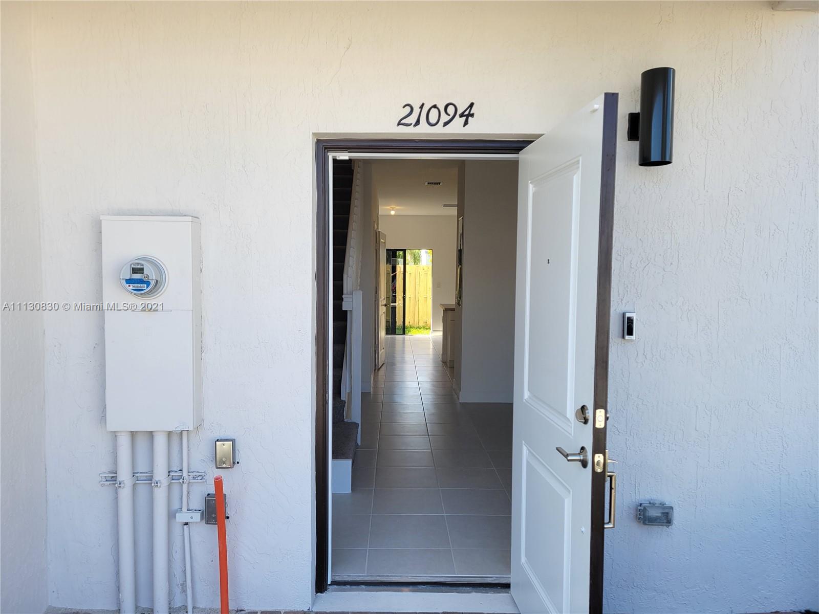 VIA VENTURA NEIGHBORHOOD - Residential Lease