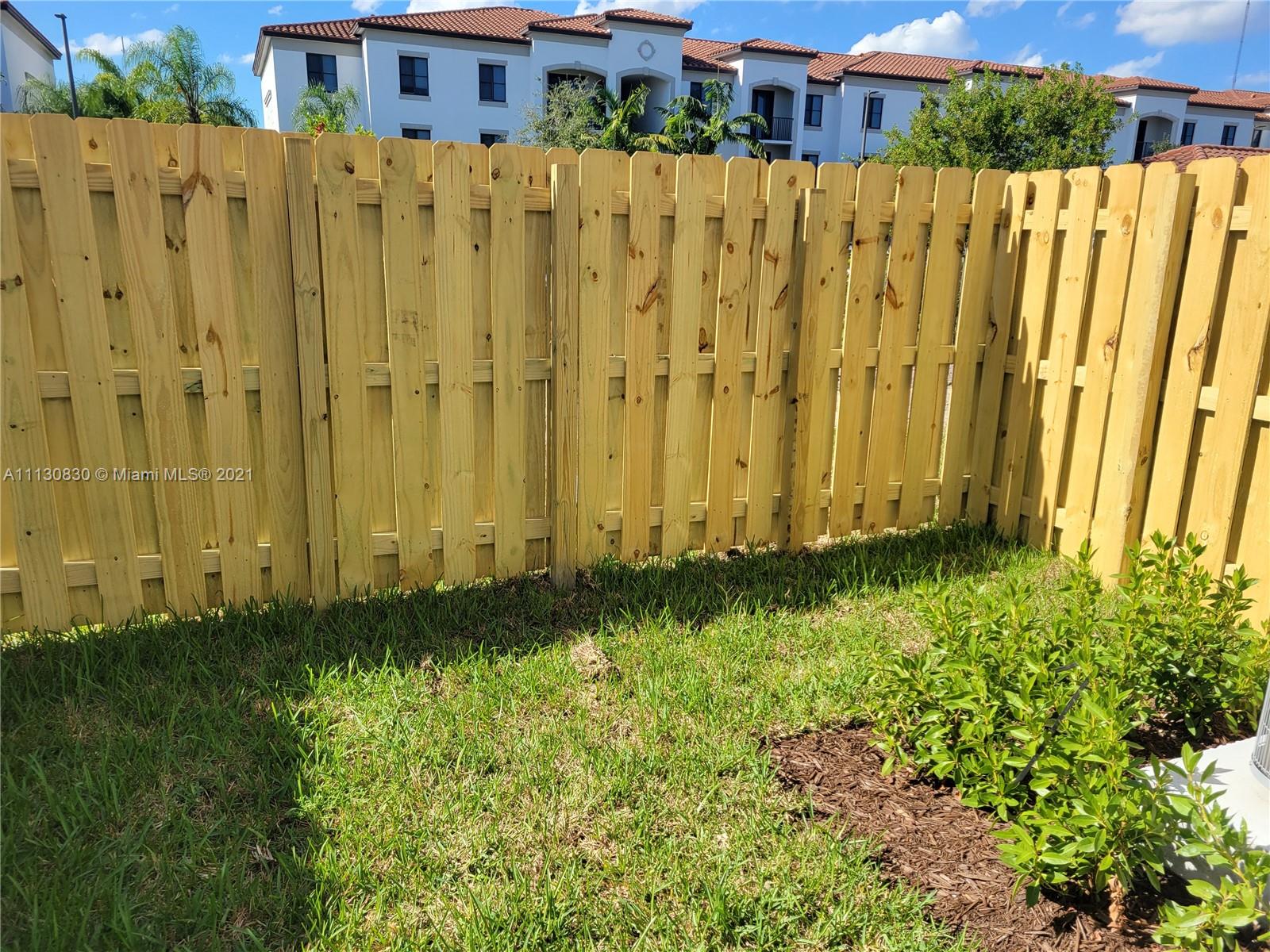 VIA VENTURA NEIGHBORHOOD - Residential Lease