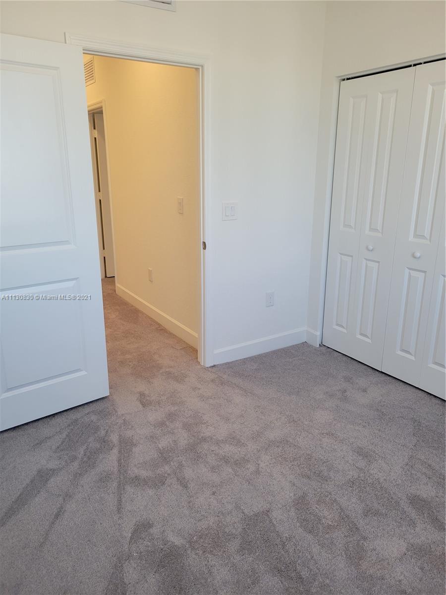 VIA VENTURA NEIGHBORHOOD - Residential Lease