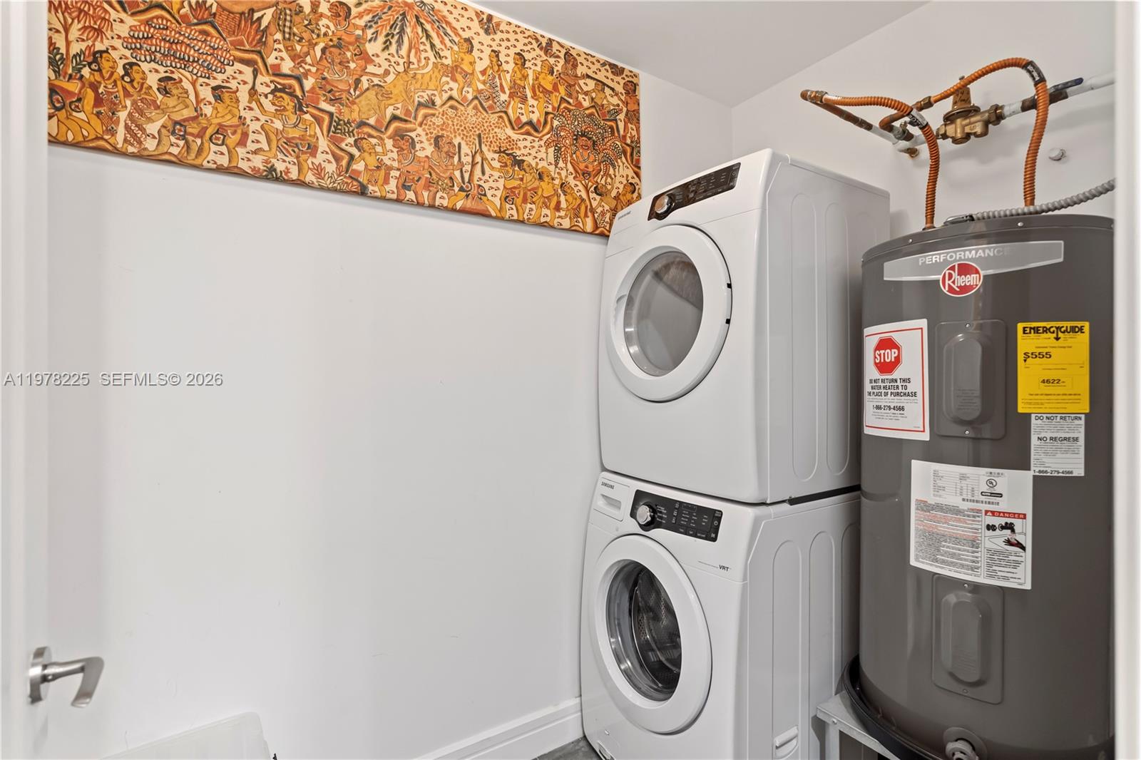 MILLENNIUM TOWER RESIDENC - Residential Lease