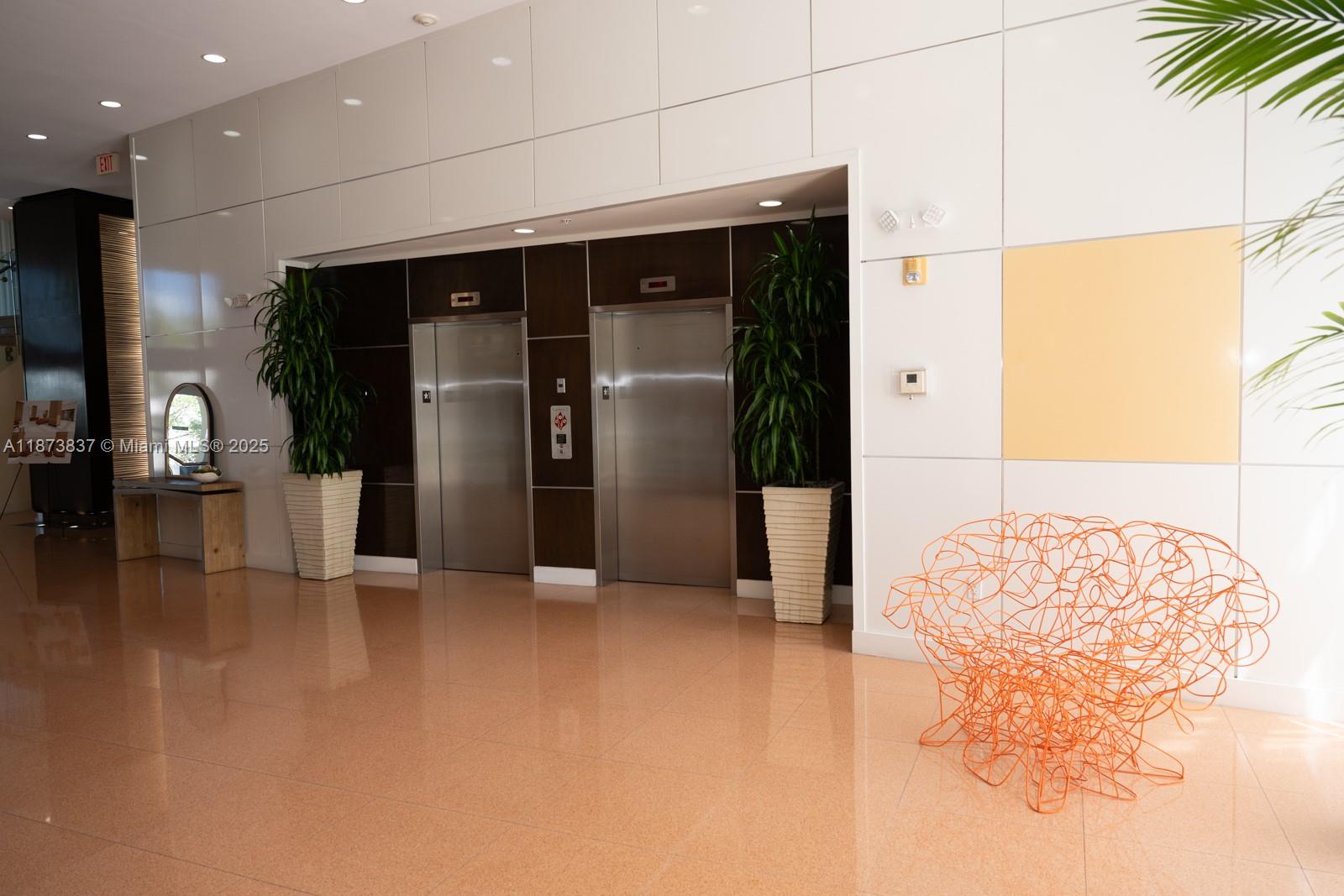 VENTURE AT AVENTURA WEST - Residential