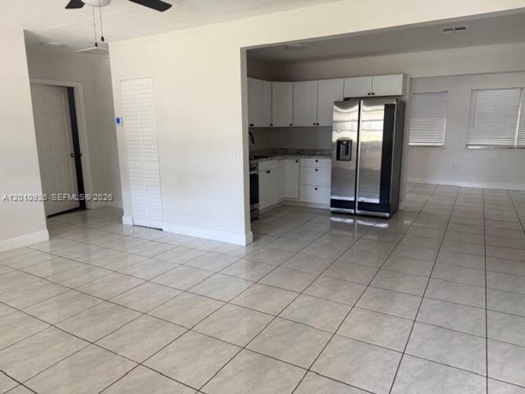 Photo of 2802 SW 67th Ln, Miramar, FL 33023 (MLS # A12010926)