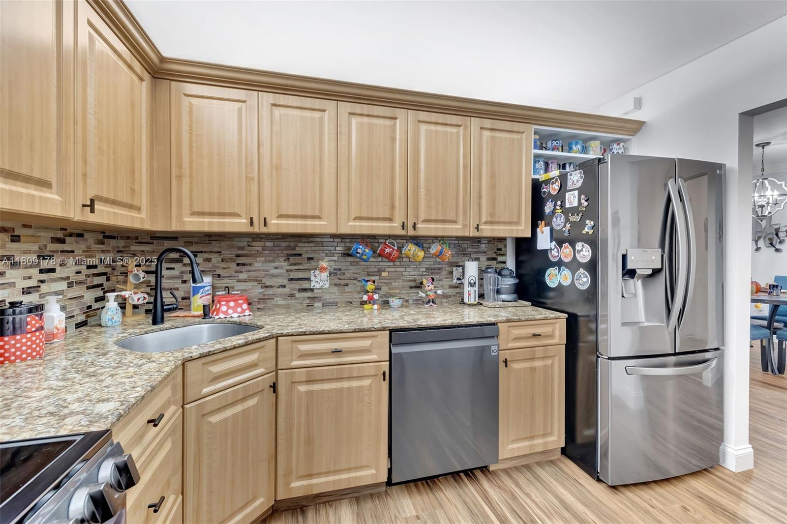4350 NW 30th St 233