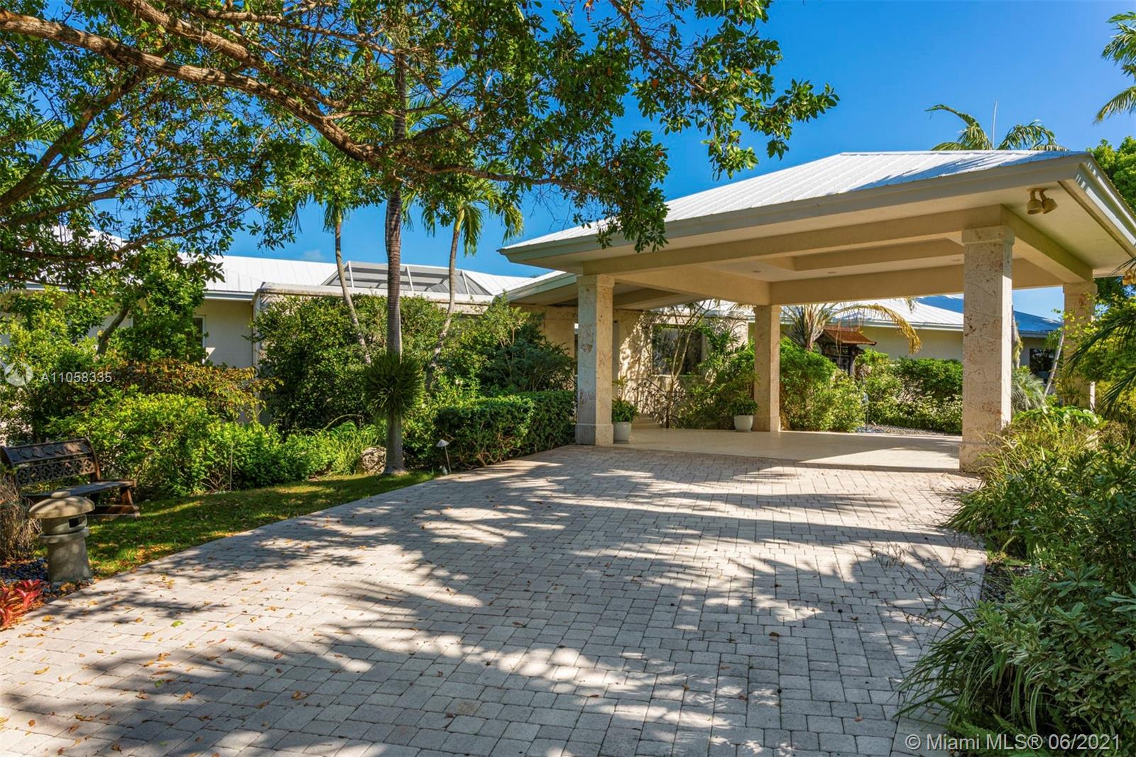 MATECUMBE SUB LOTS 3 & 4 - Residential