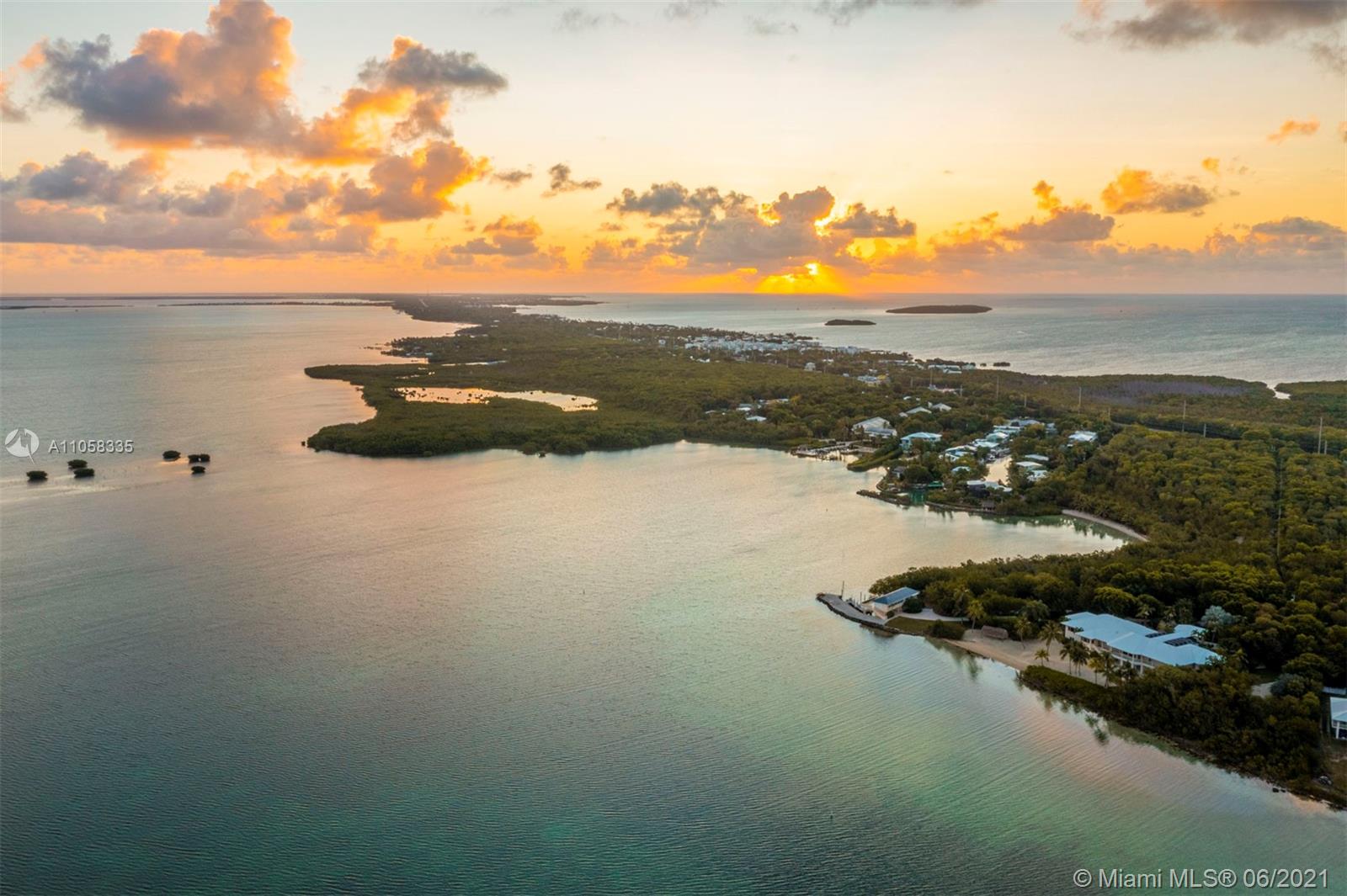 MATECUMBE SUB LOTS 3 & 4 - Residential