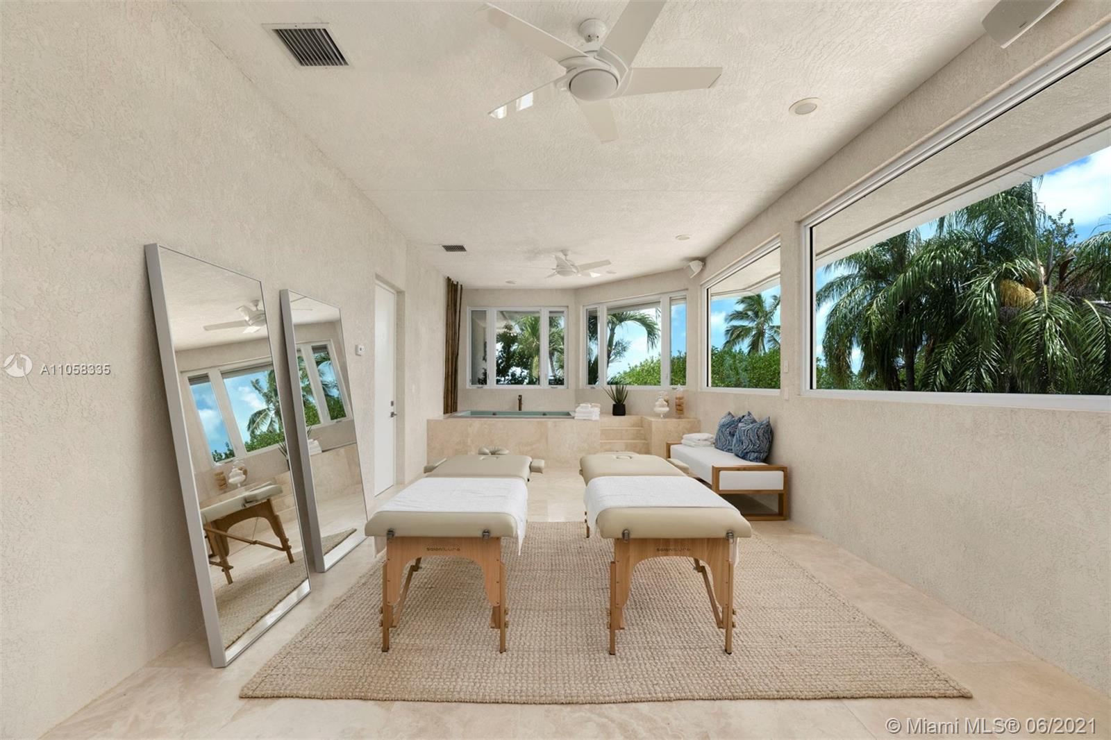 MATECUMBE SUB LOTS 3 & 4 - Residential